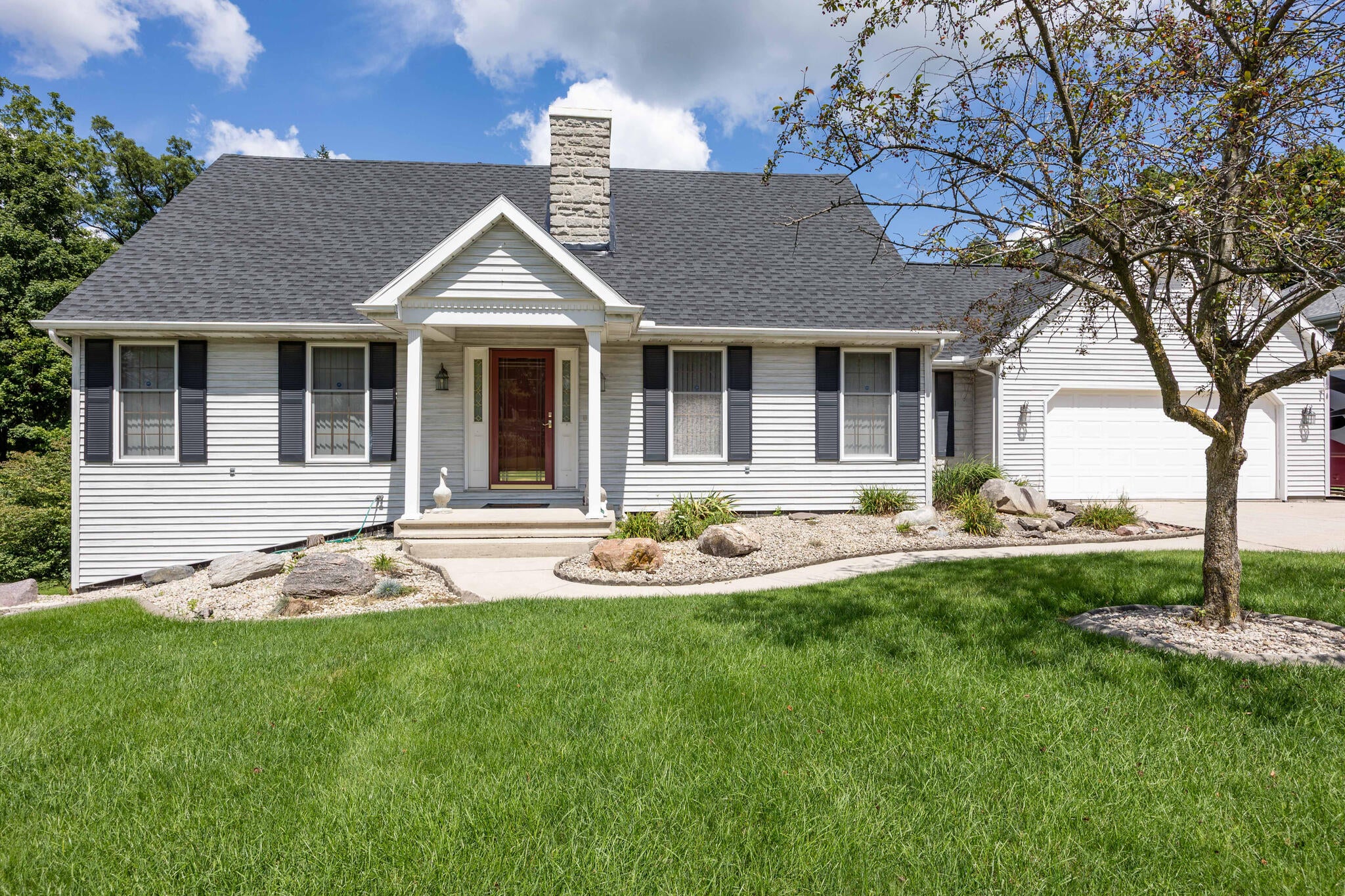 1309 Firethorn Drive — photo