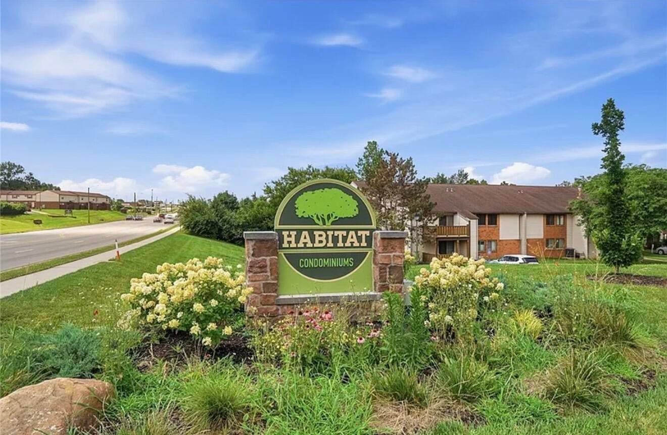 6496 Quintessa Court — photo