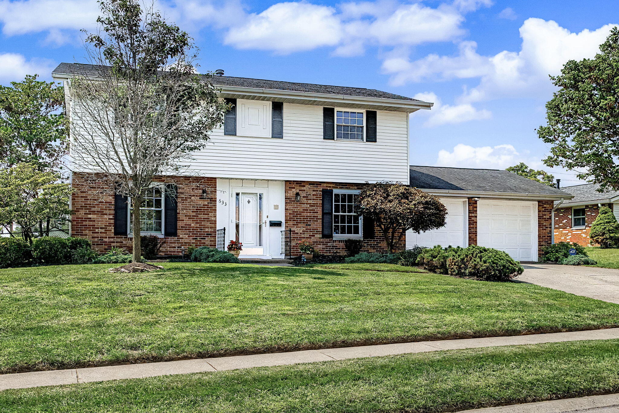 633 Sharon Drive — photo
