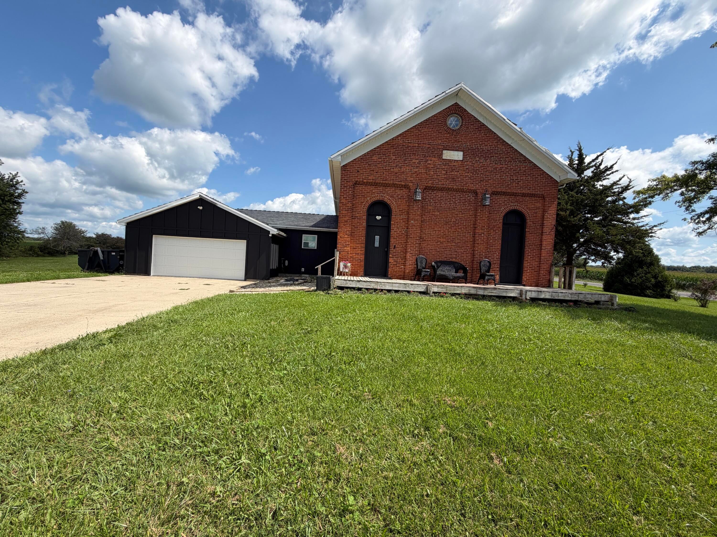 13510 Pasco Montra Road — photo
