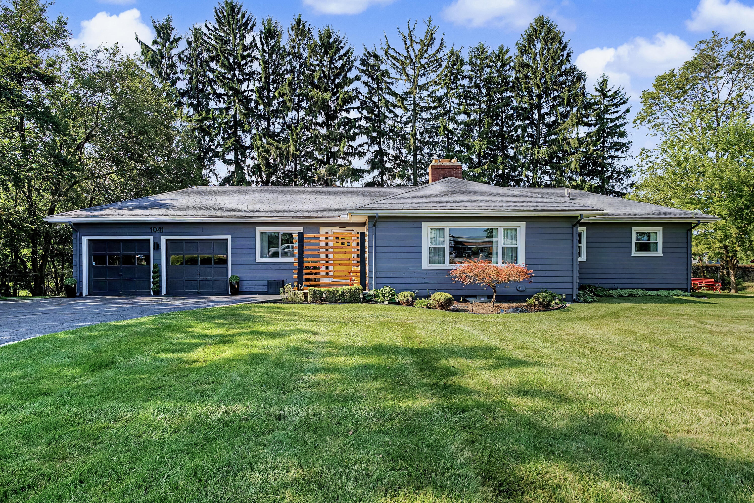 1041 Scioto Street — photo