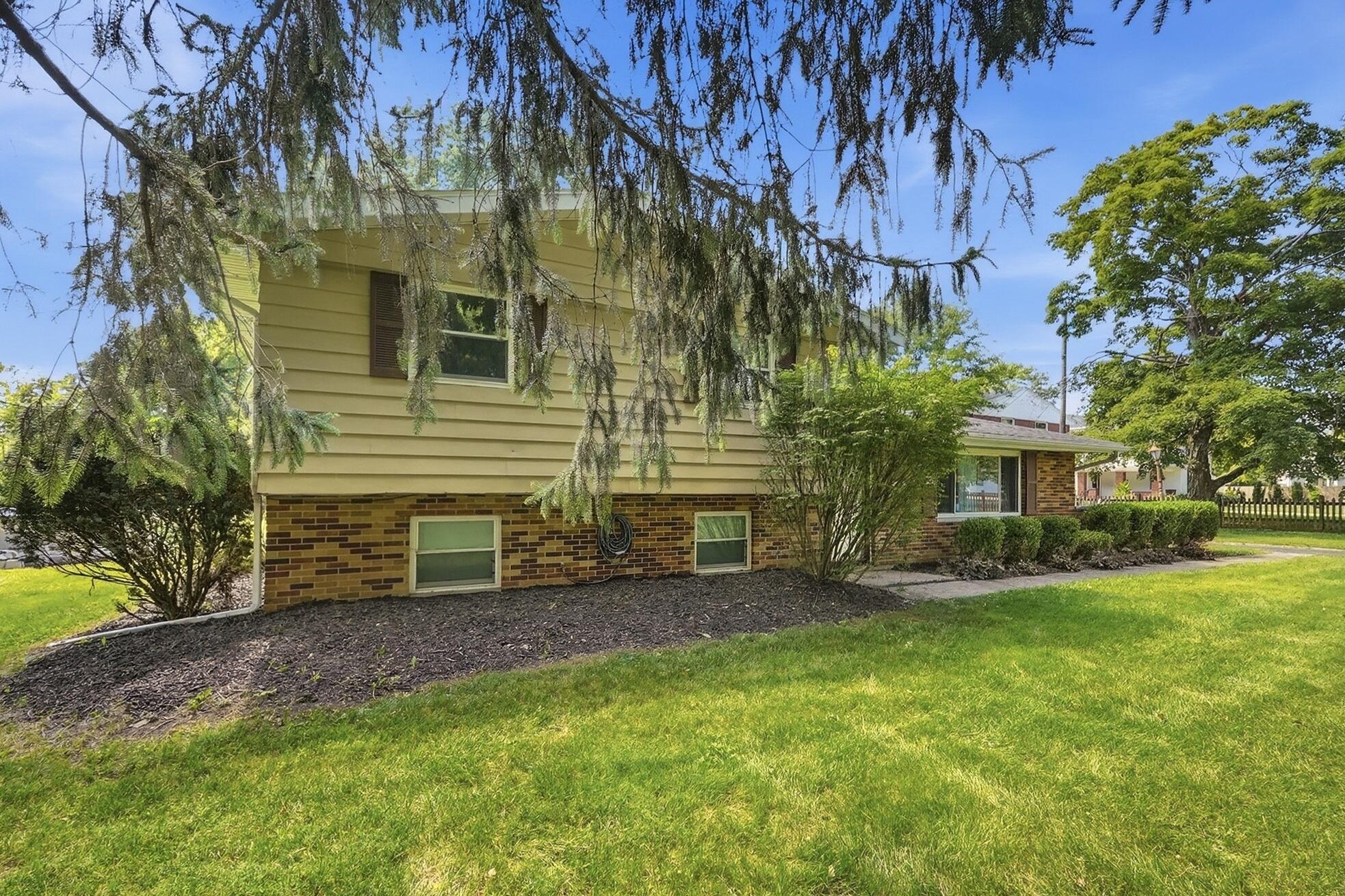 3789 New Carlisle Pike — photo