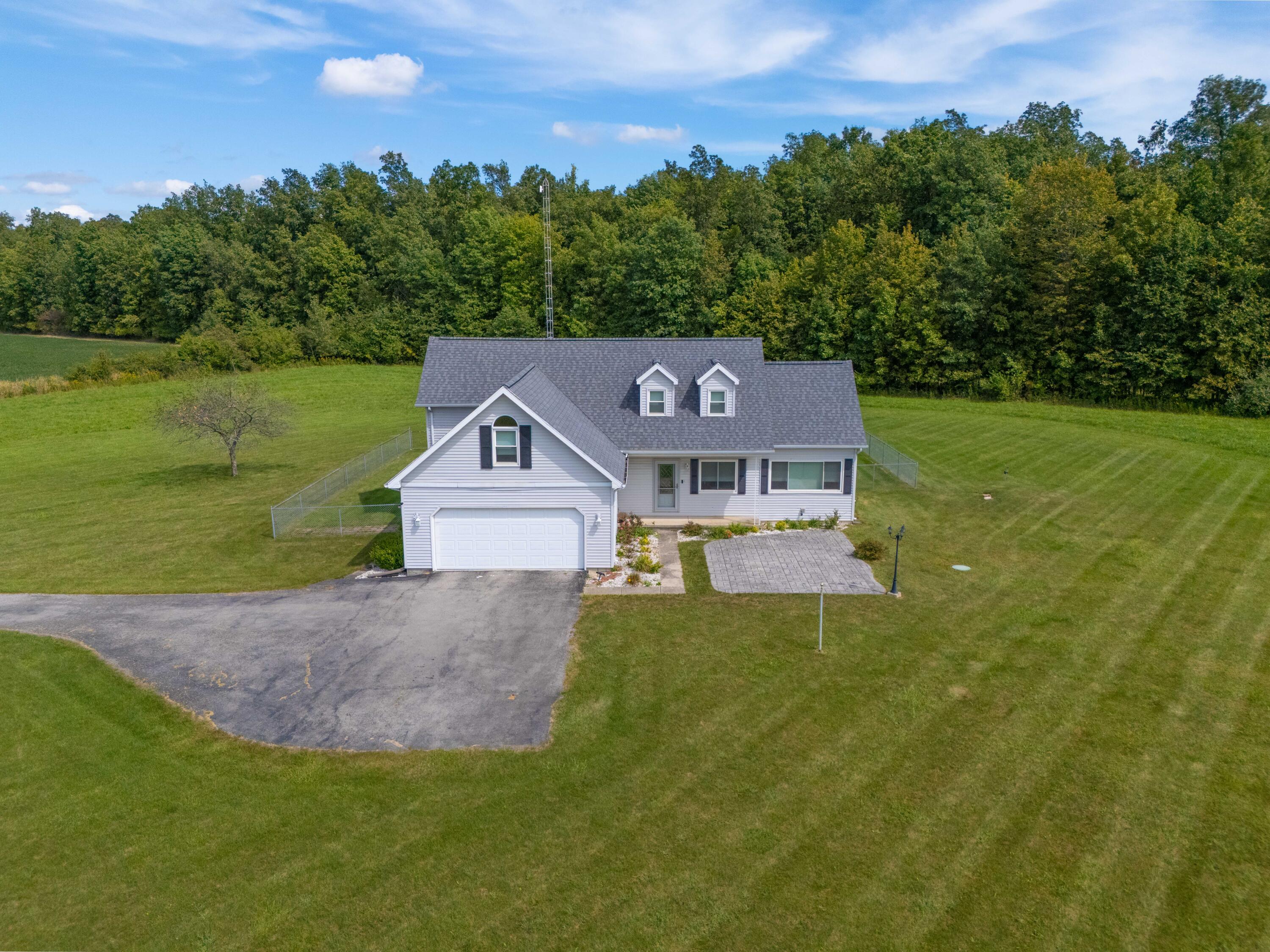 1845 Bowman Road — photo