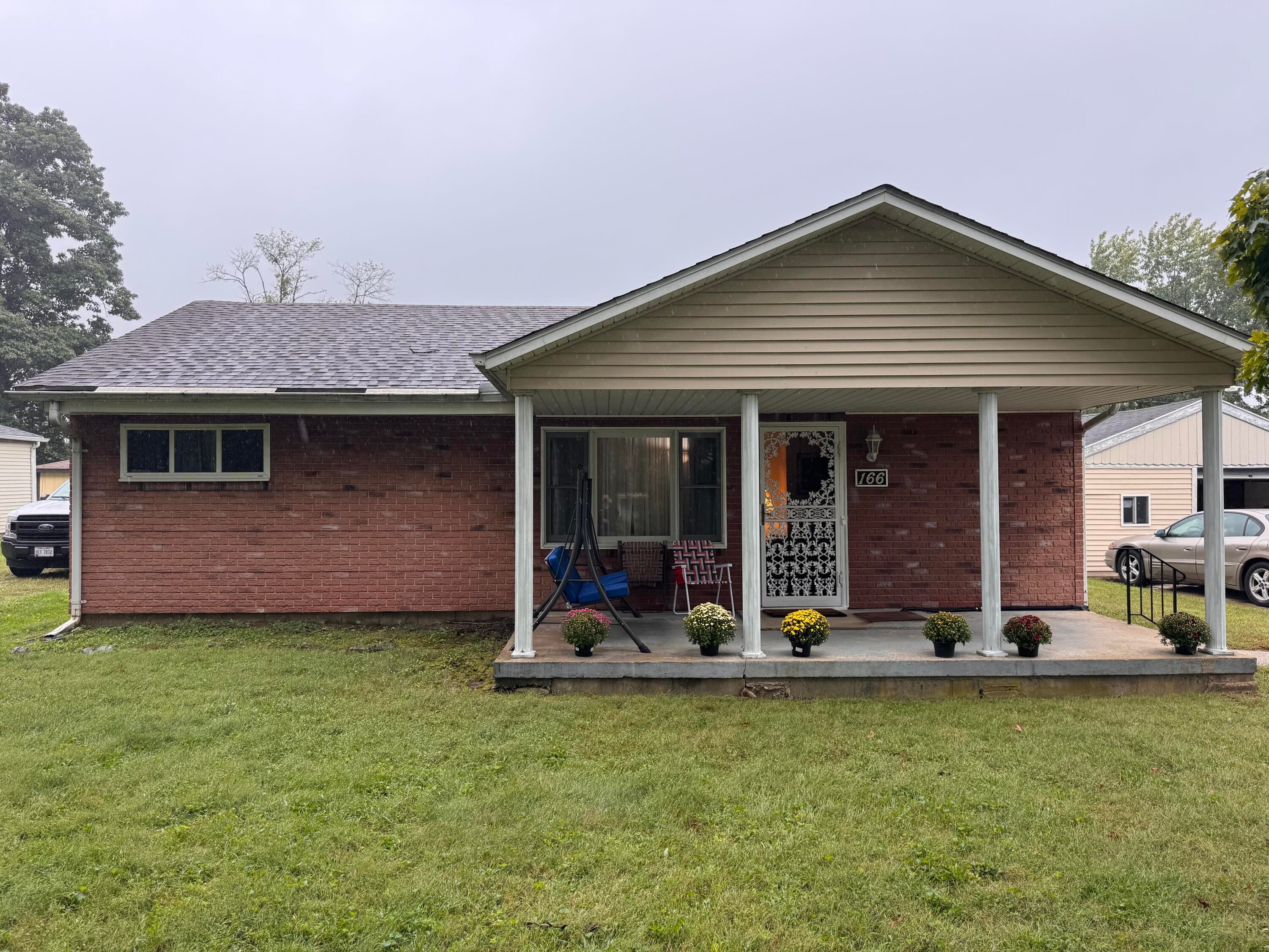 166 Ravenwood Drive — photo