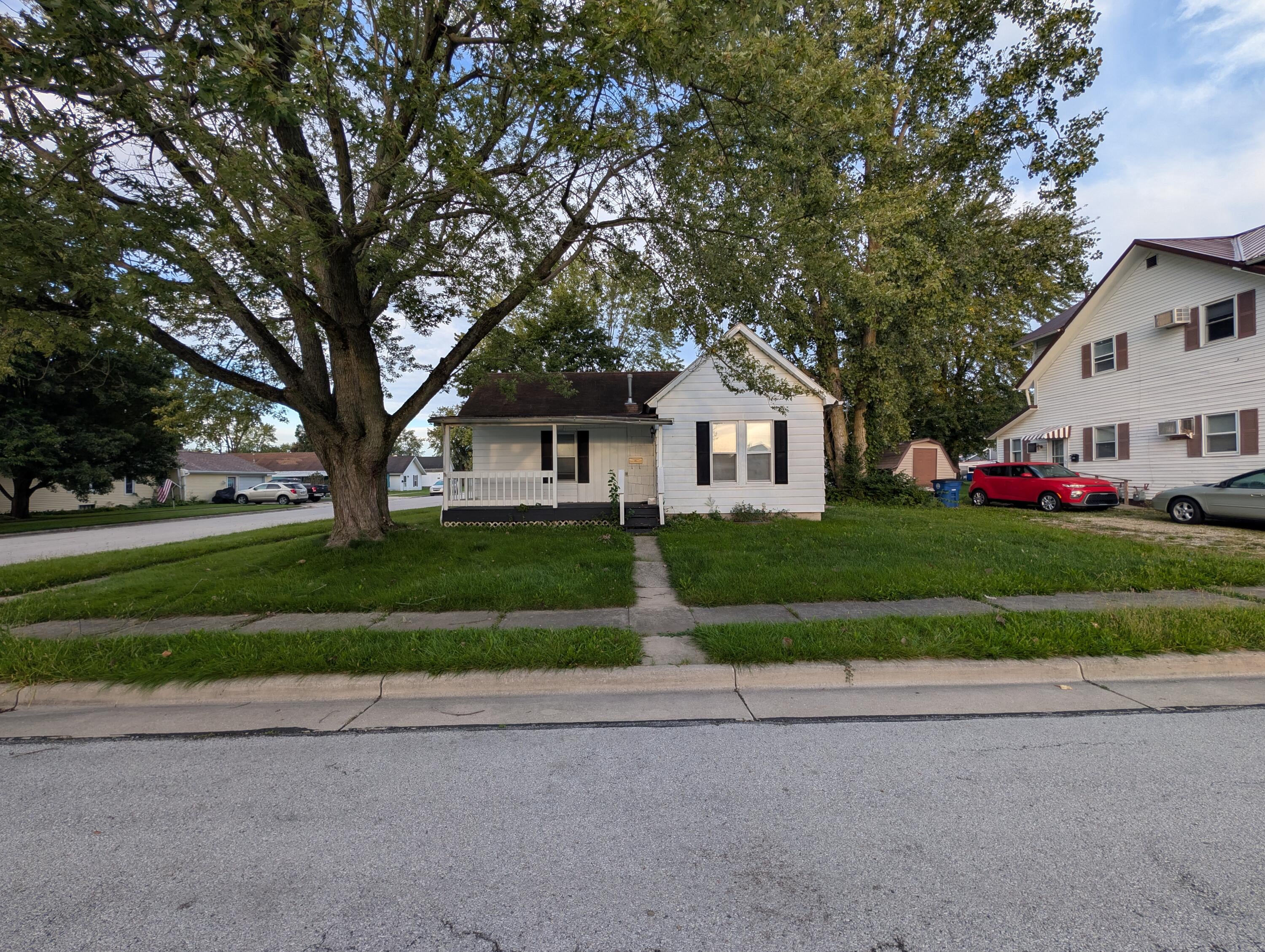 801 N Augustus Street — photo