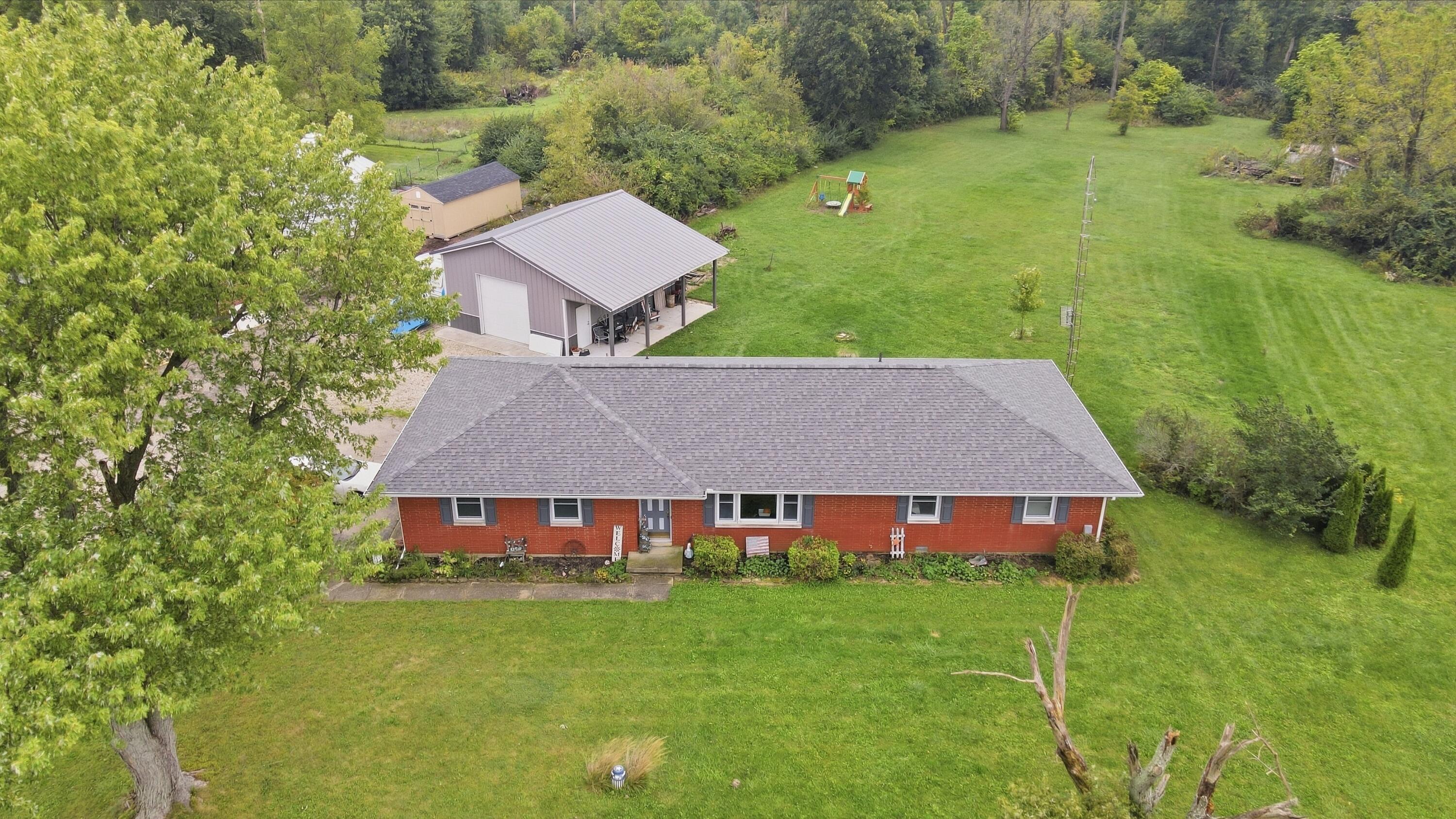 12442 Brookville Pyrmont Road — photo