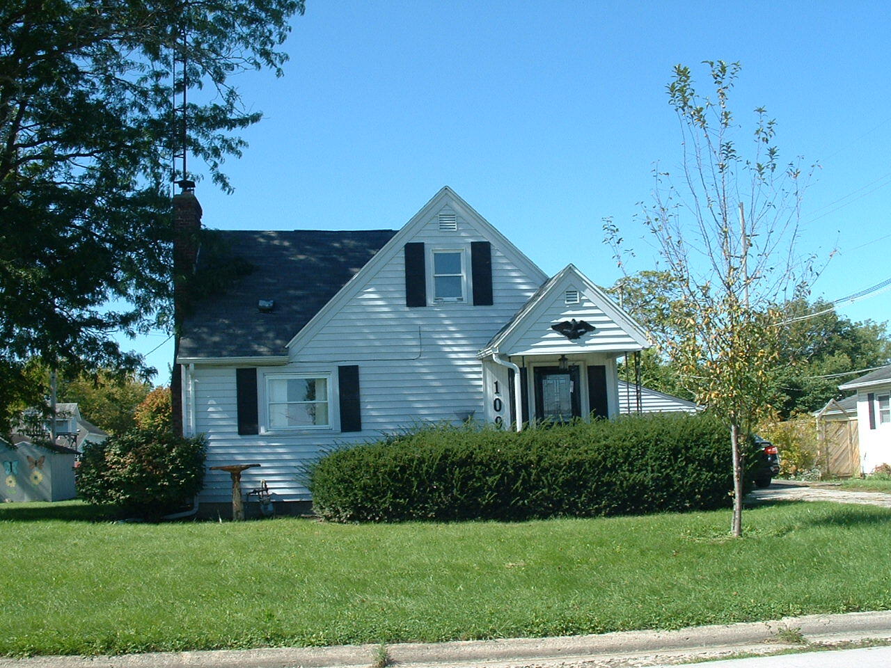 109 S Rauthland Avenue — photo