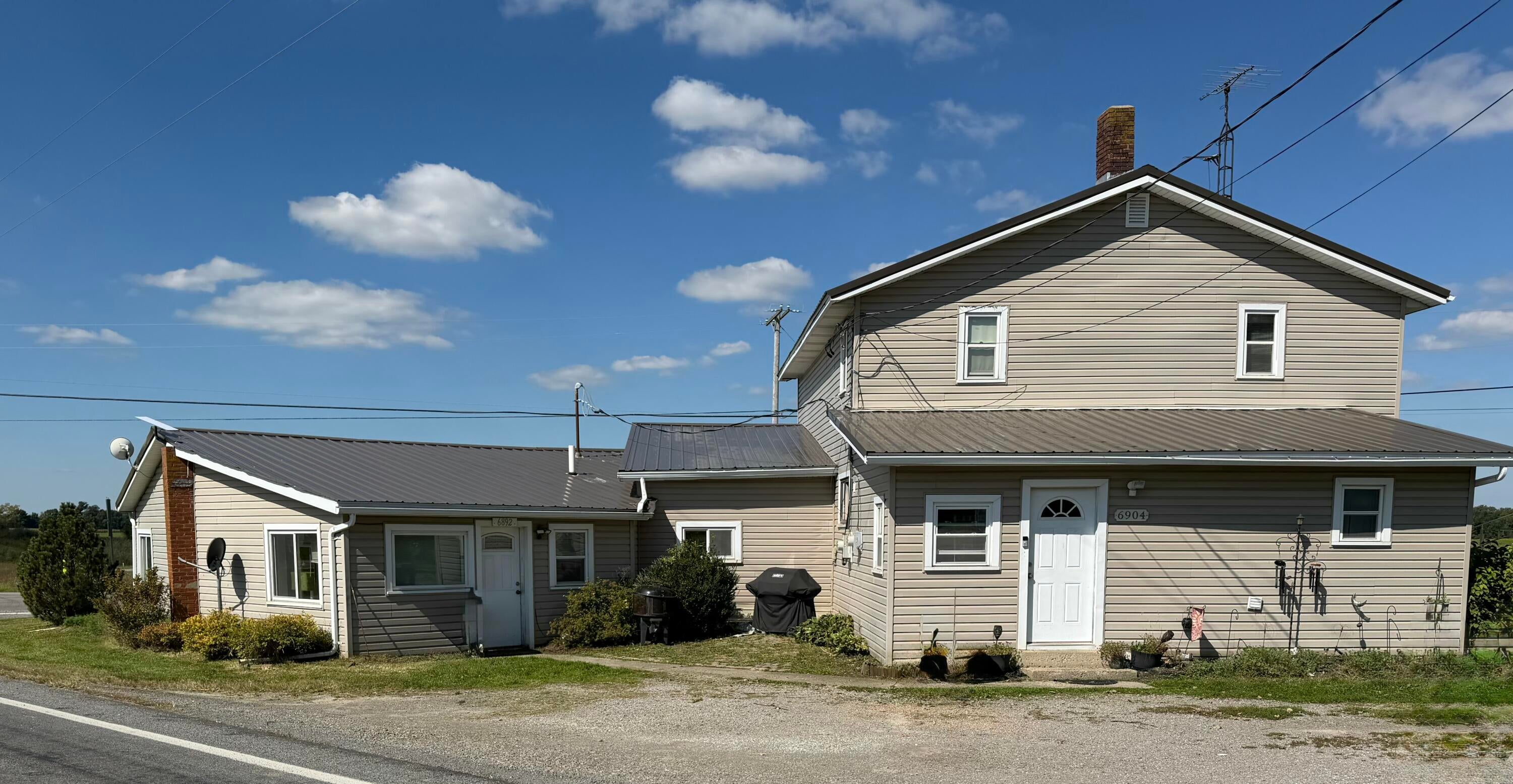 6892 N US Highway 68 — photo