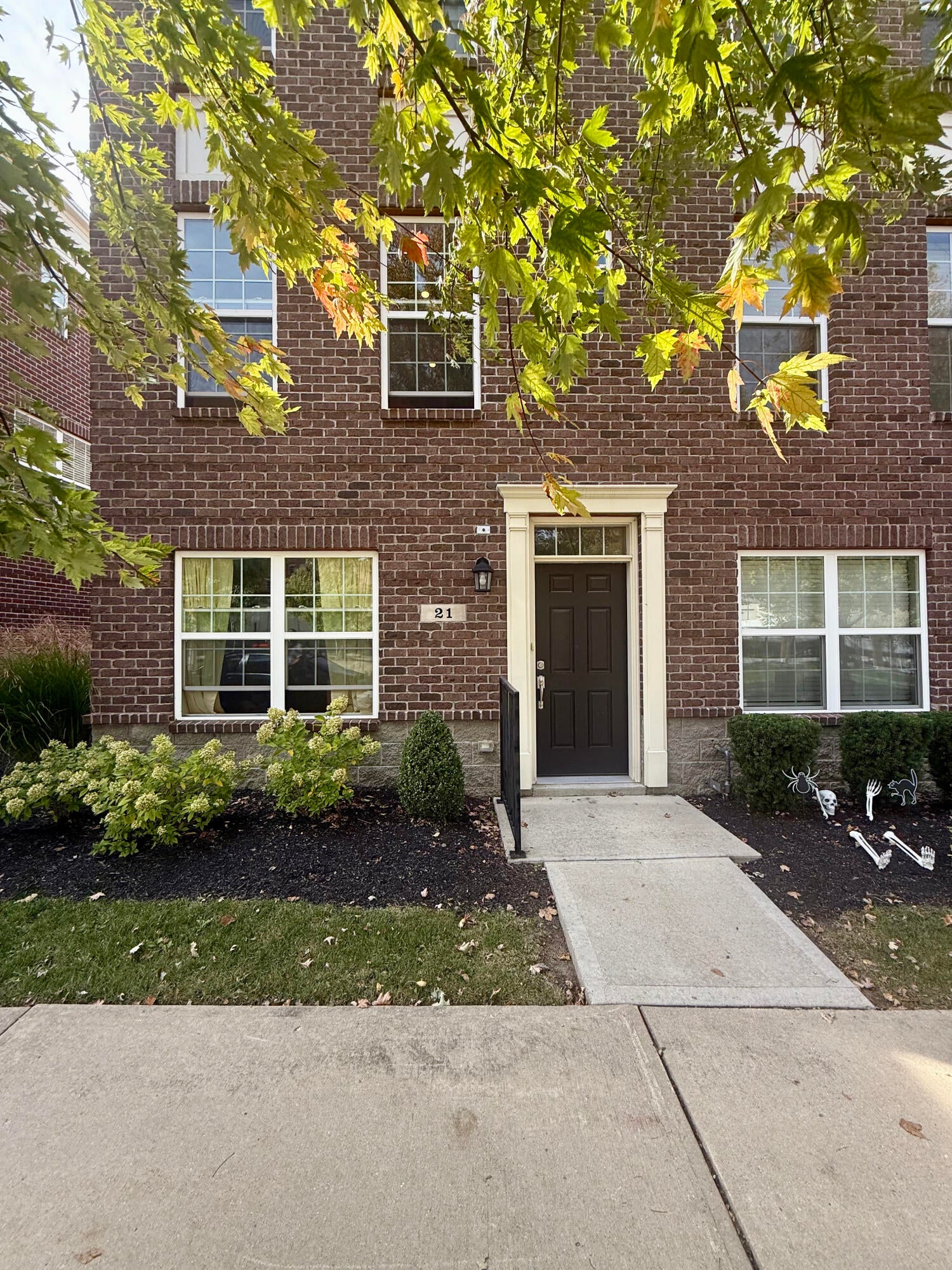 21 Mill Run Place — photo