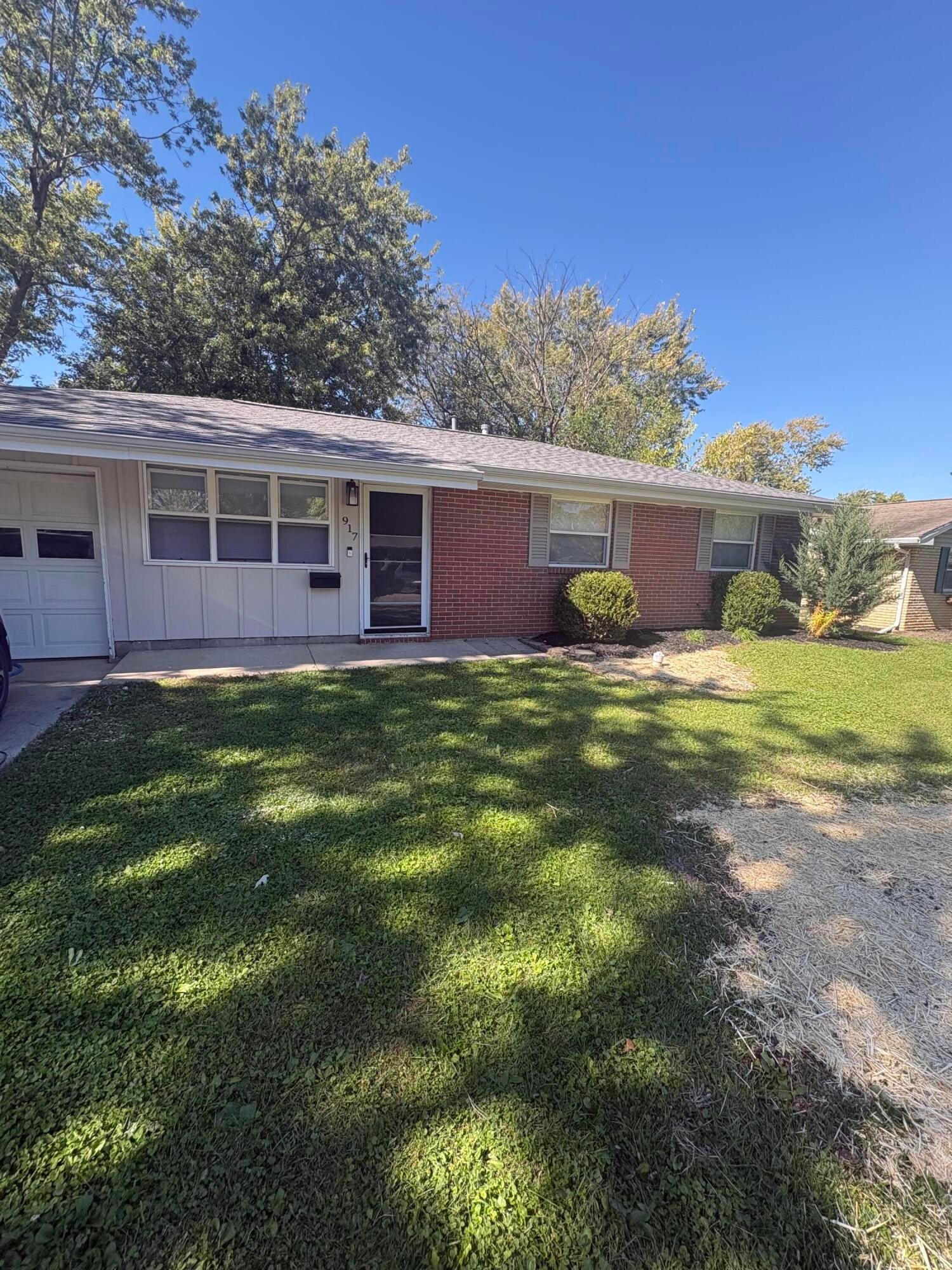 917 N Dale Drive — photo