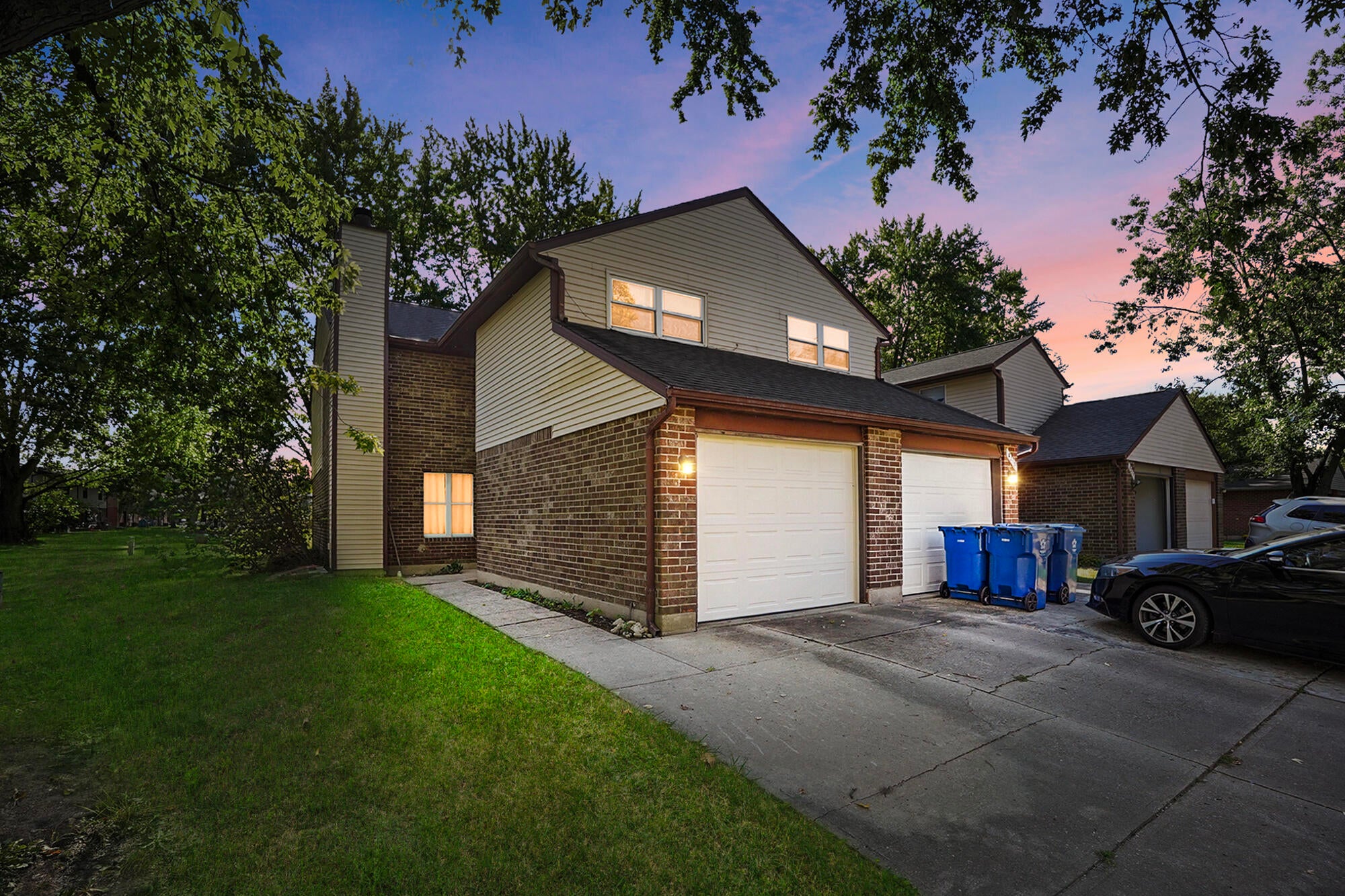8209 Schoolgate Drive — photo