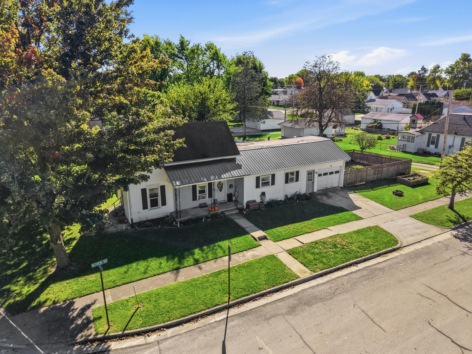 601 S Main Street — photo