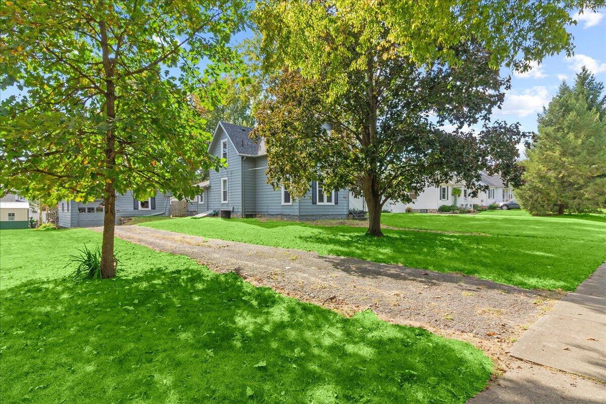 437 Boyce Street — photo