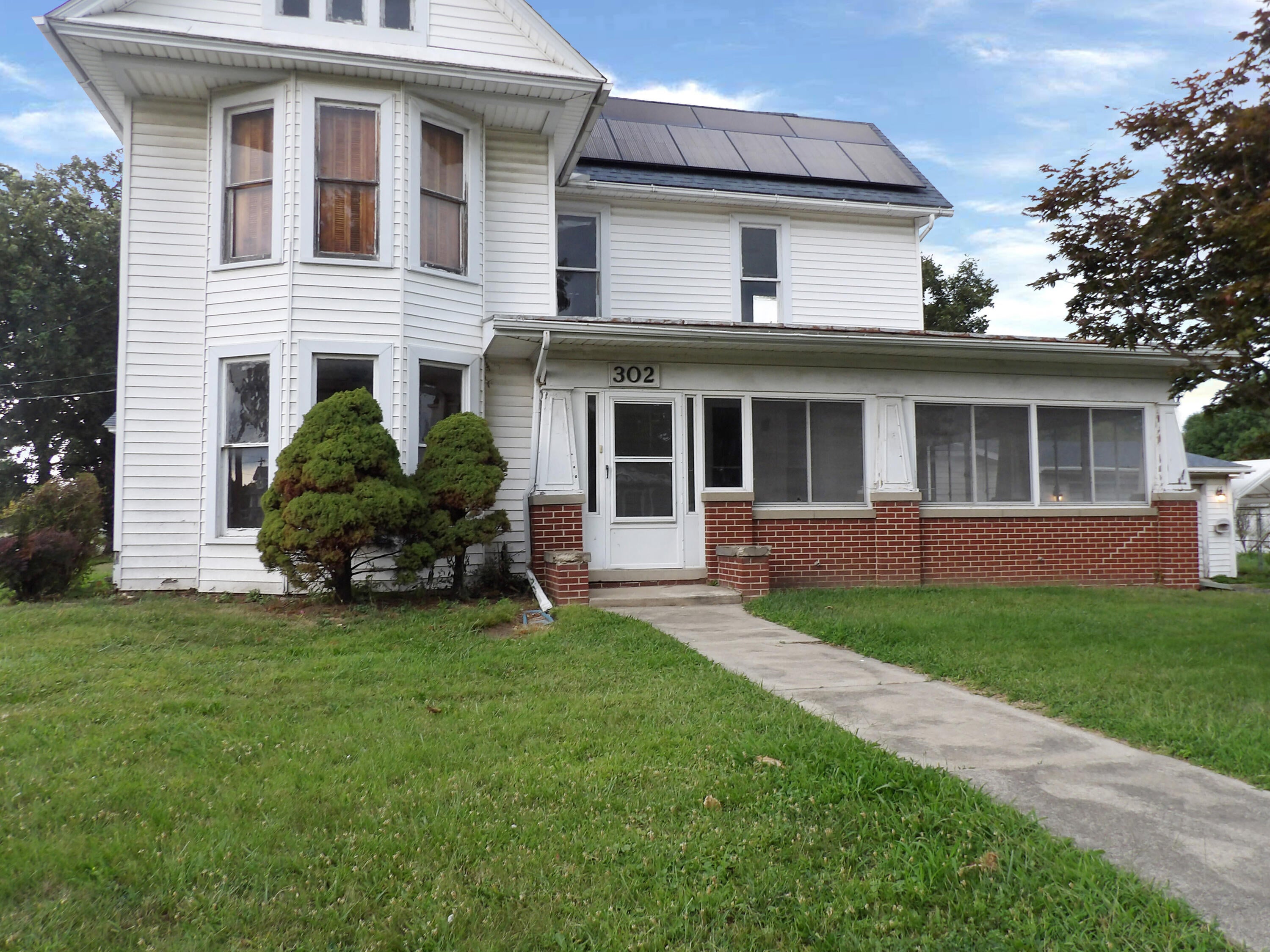 302 Mill Street — photo