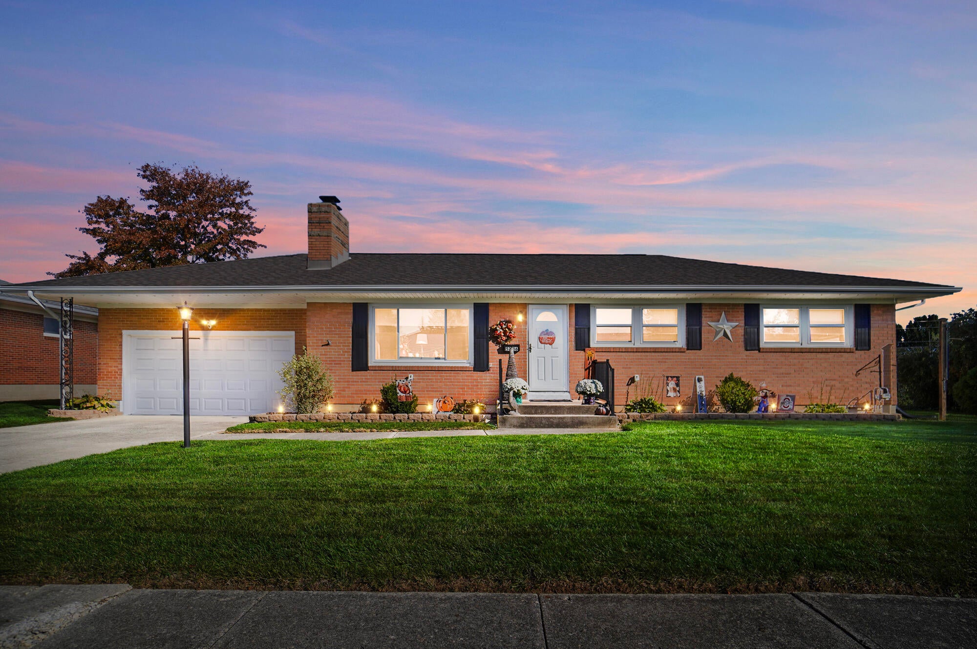 5236 Taywell Drive — photo