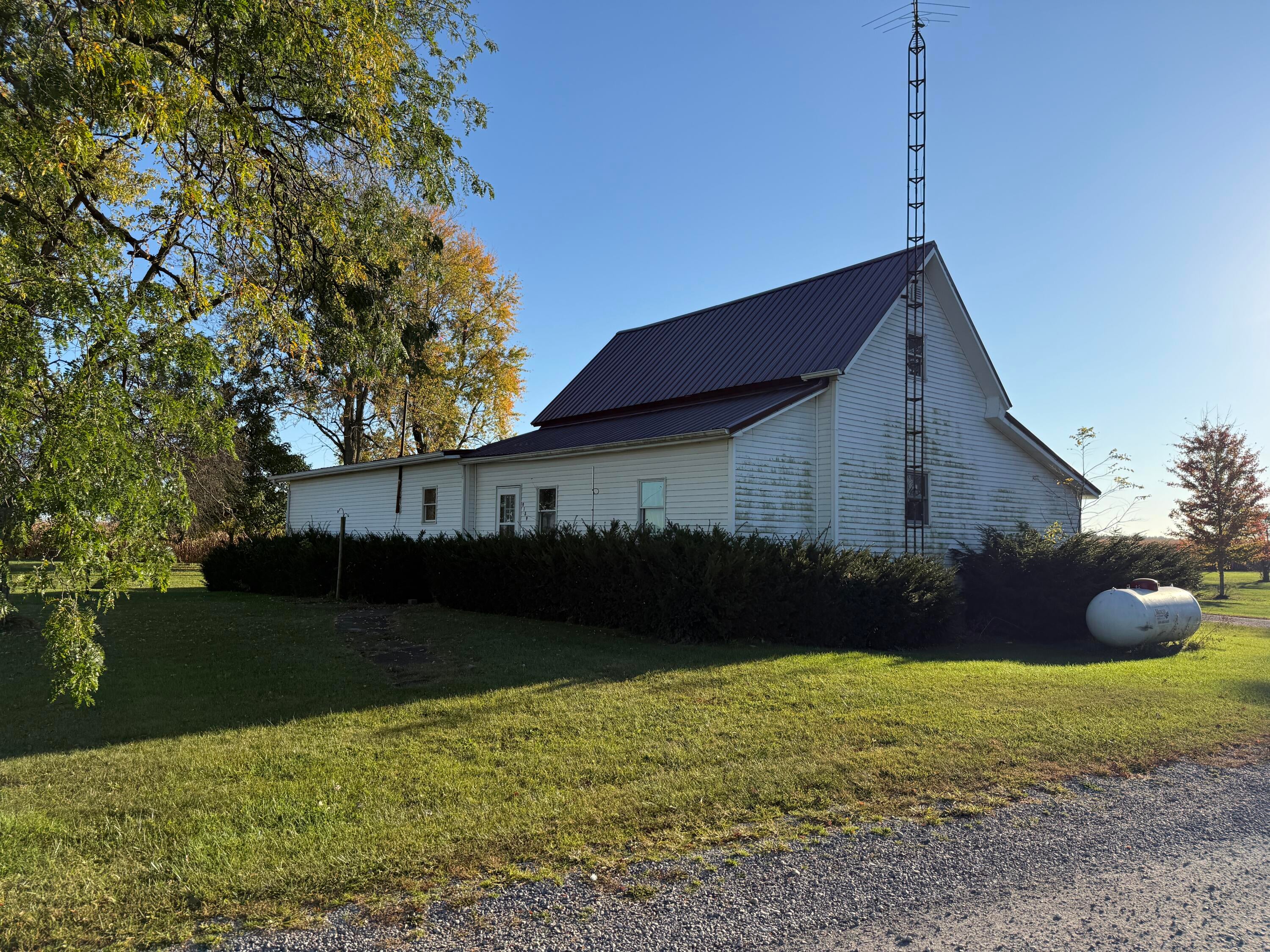 9139 US Route 127 — photo