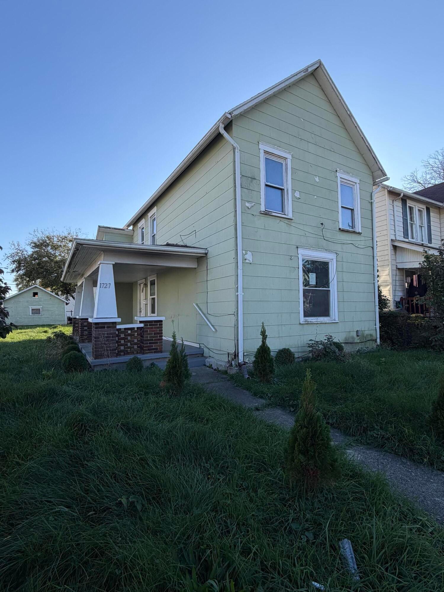 1727 Morgan Street — photo