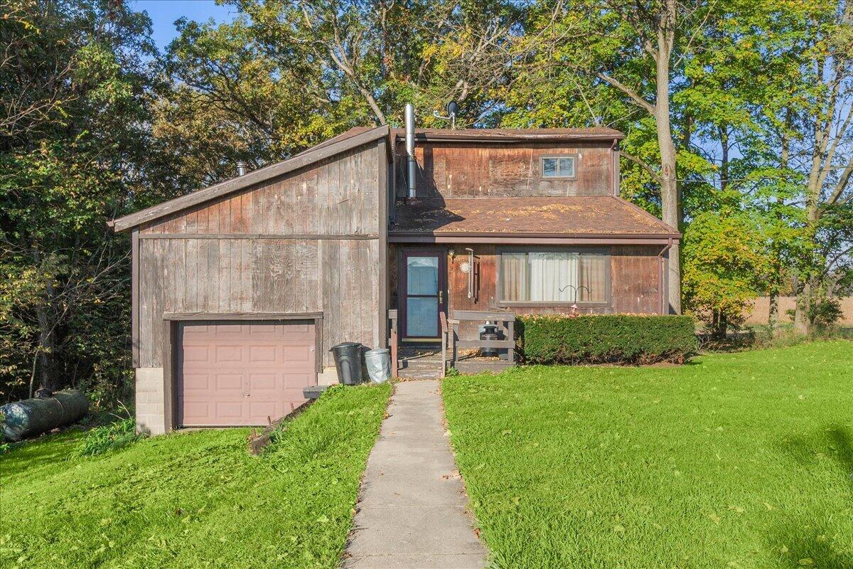 2908 Lippincott Road — photo