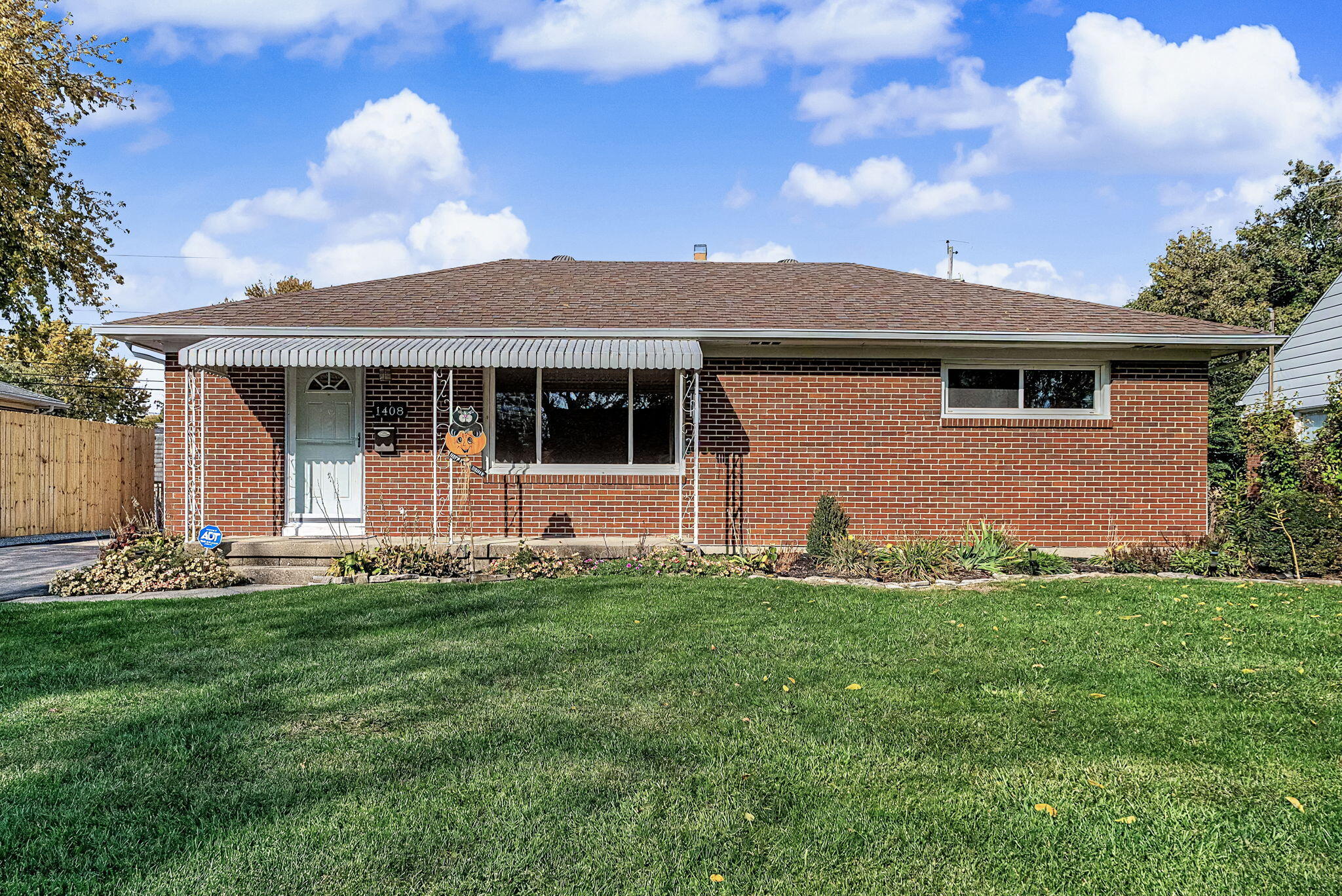 1408 Torrence Drive, Springfield, OH 45503 — photo 2