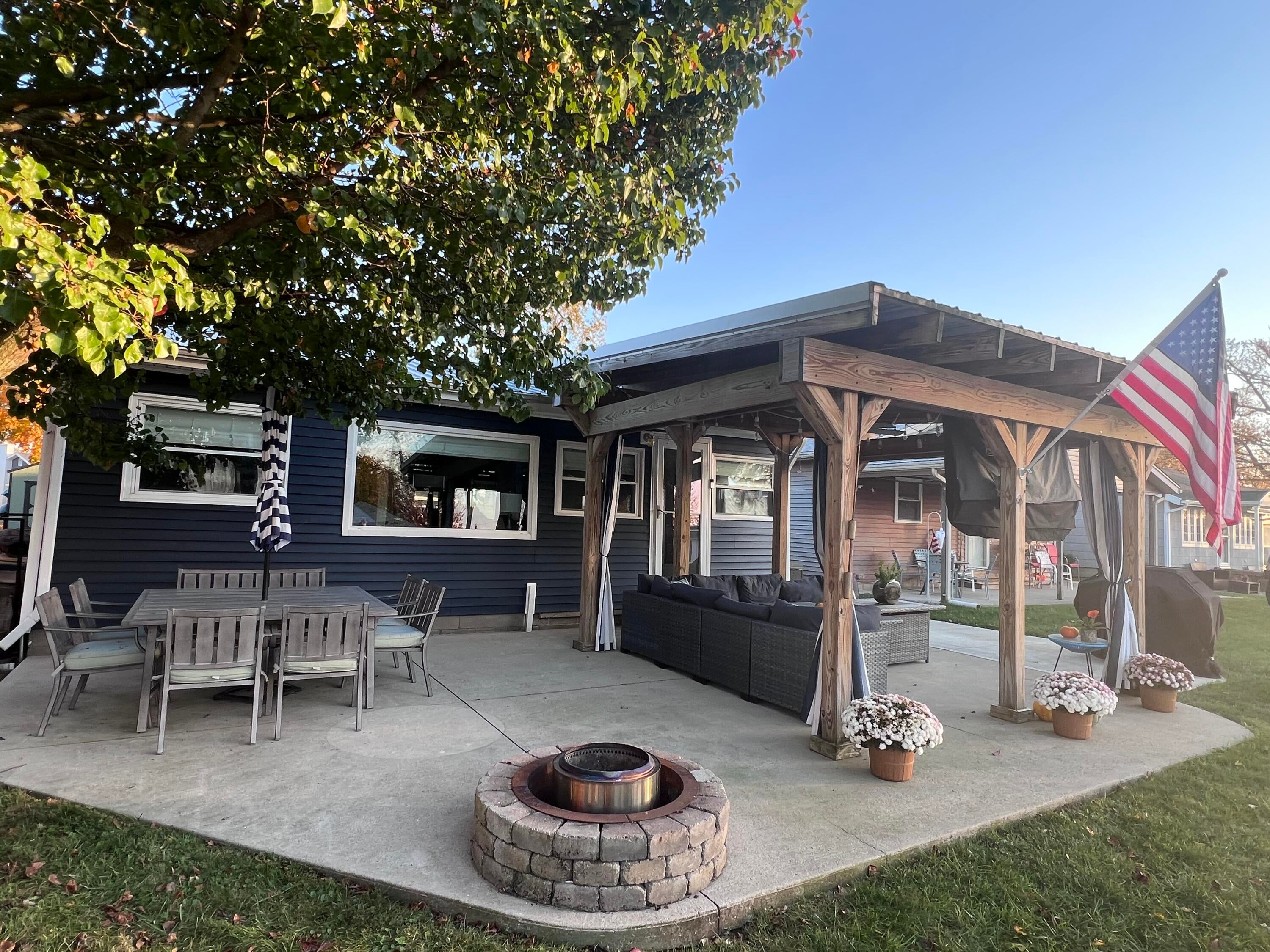 11559 Circle Drive — photo