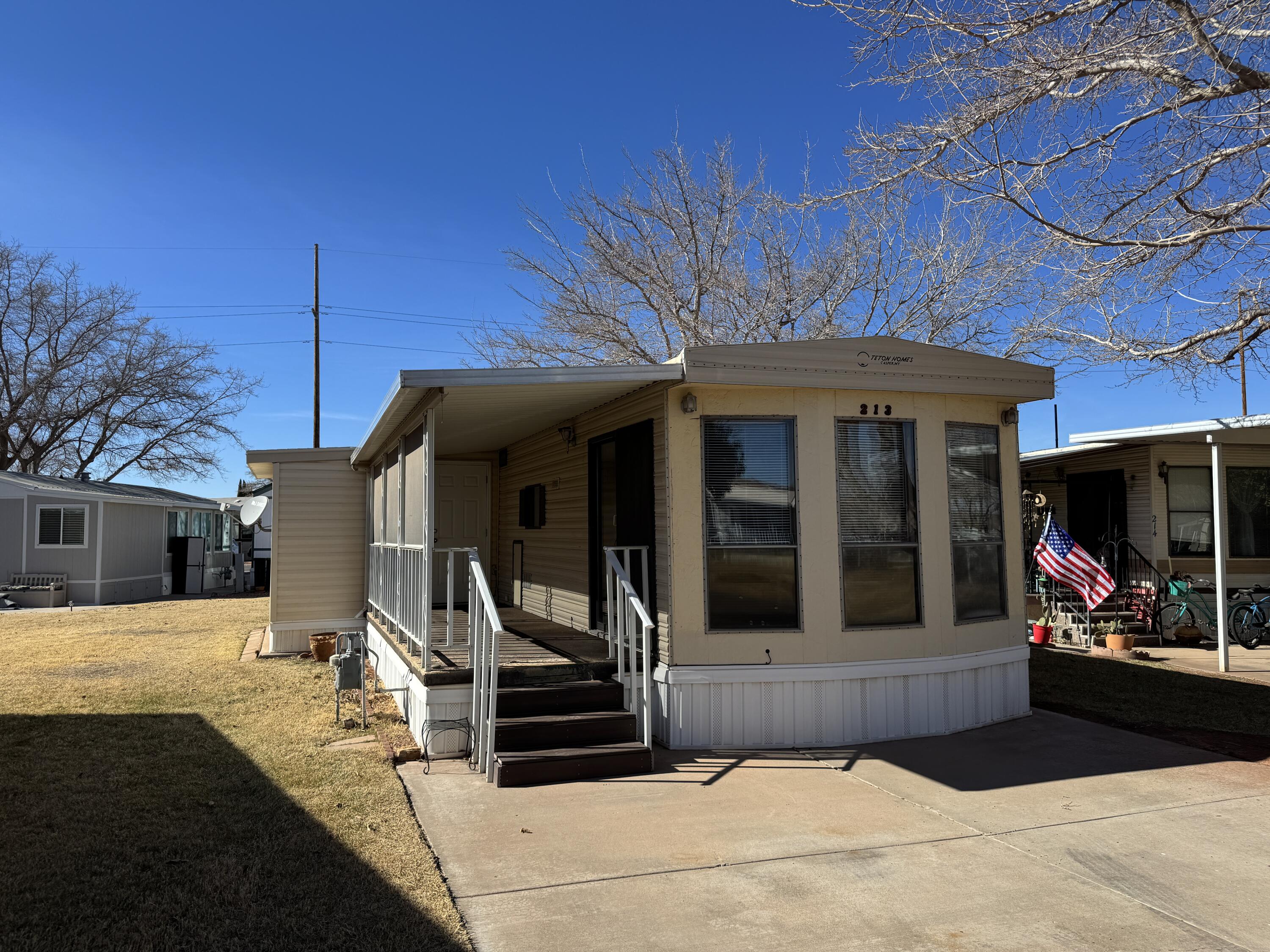 1160 E Telegraph St #213 — photo