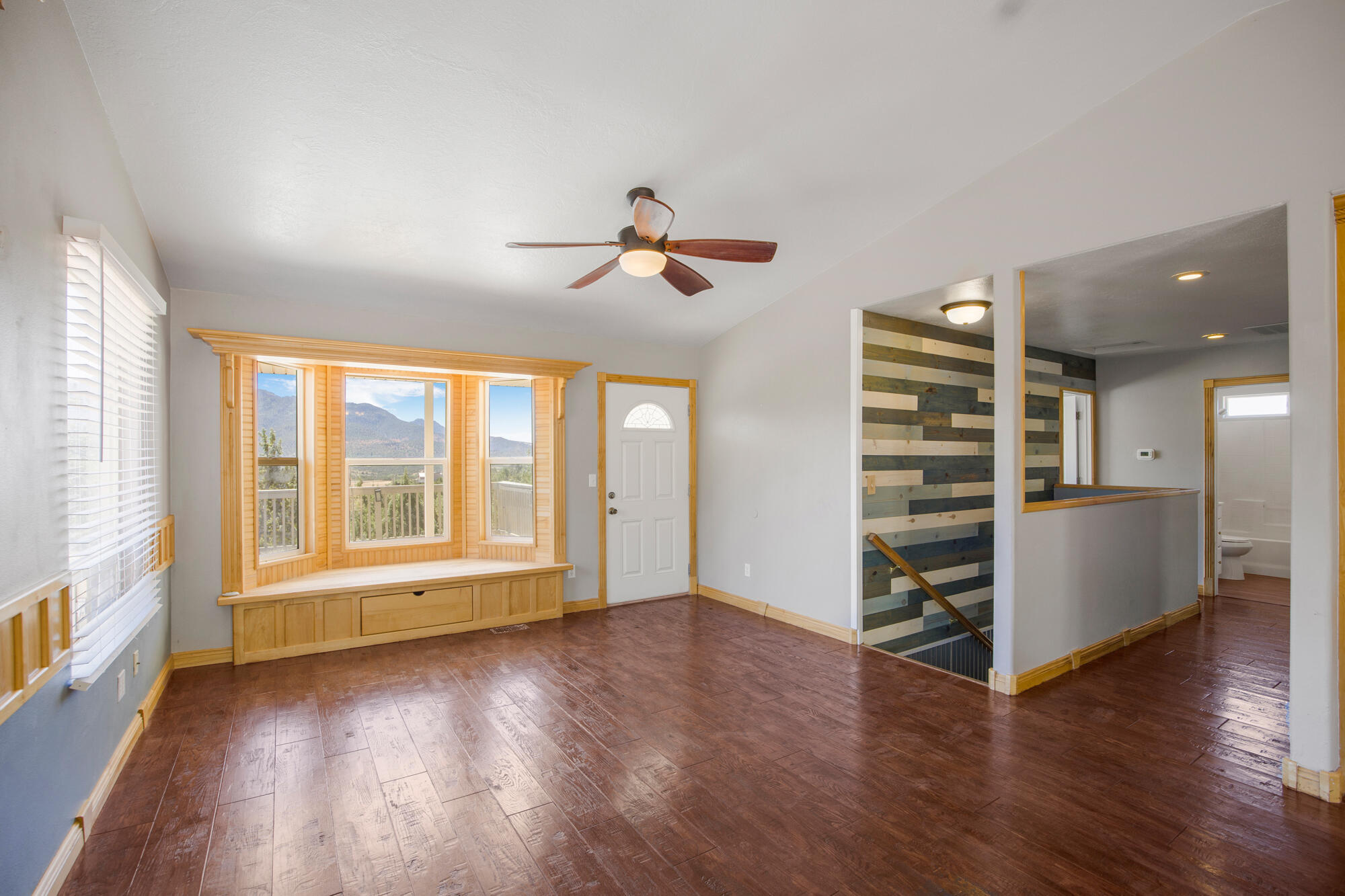 425 E Mule Deer Rd, Central, UT 84722 — photo 3