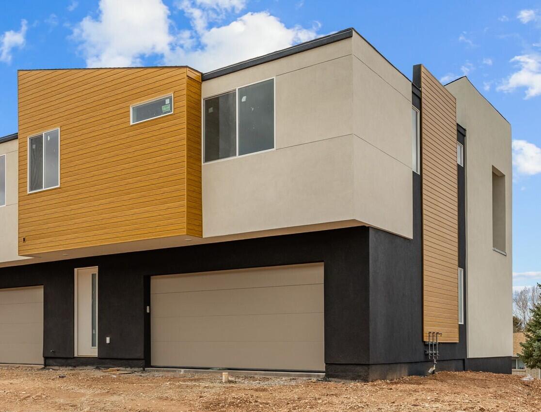 432 E Fiddlers Canyon Road 111 — photo