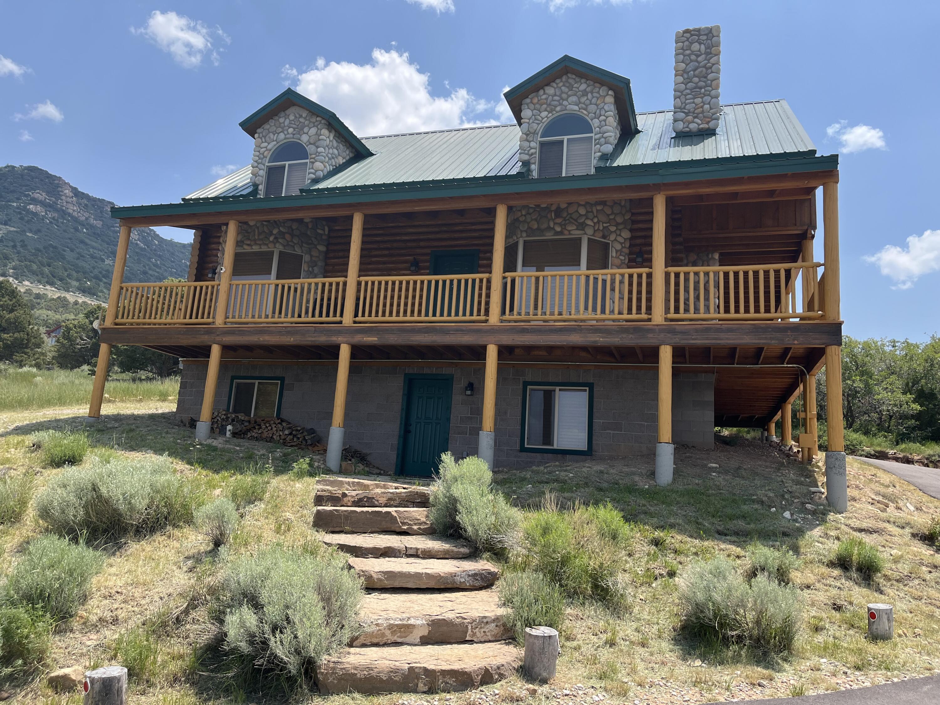1134 E High Valley View Dr — photo