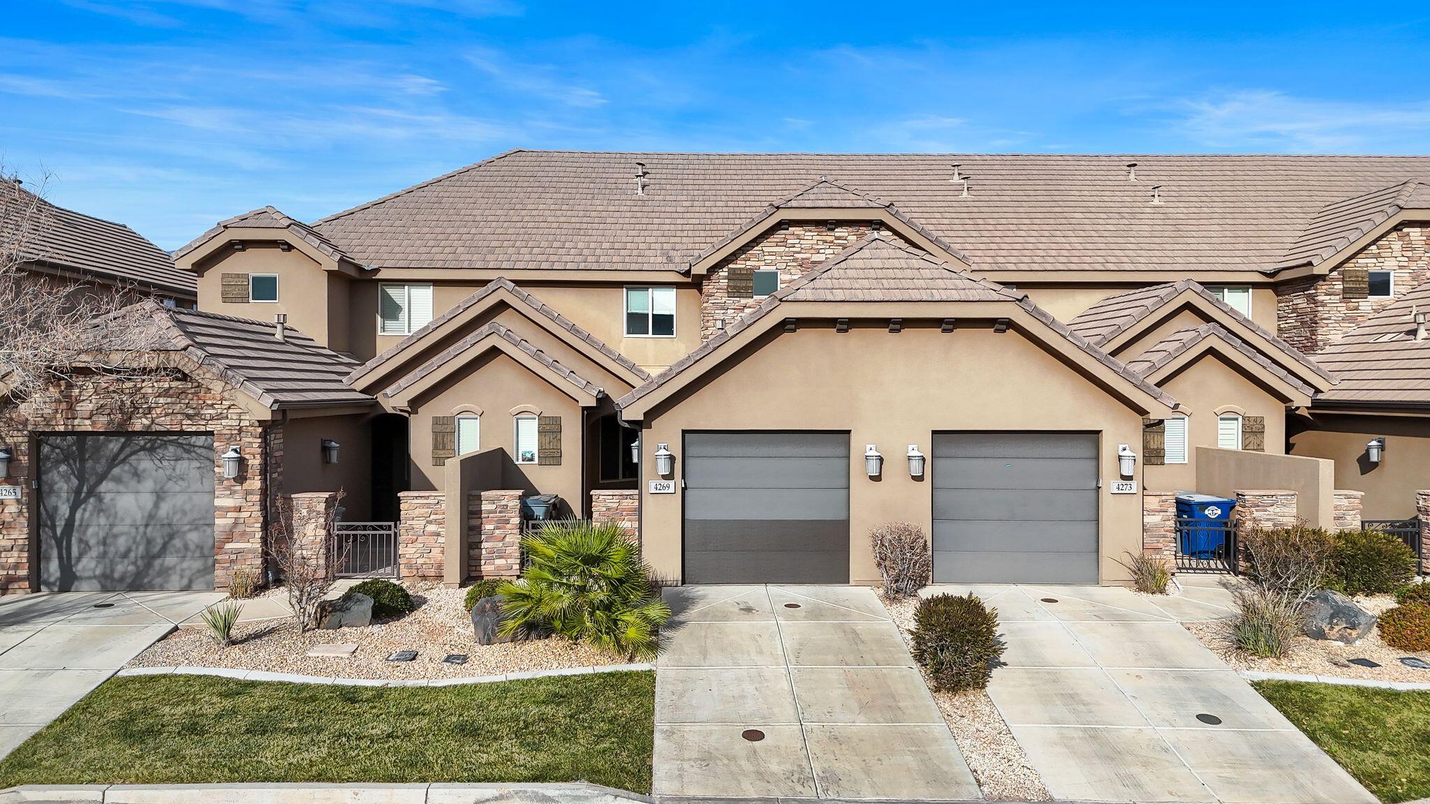 4269 E Razor Ridge Dr — photo