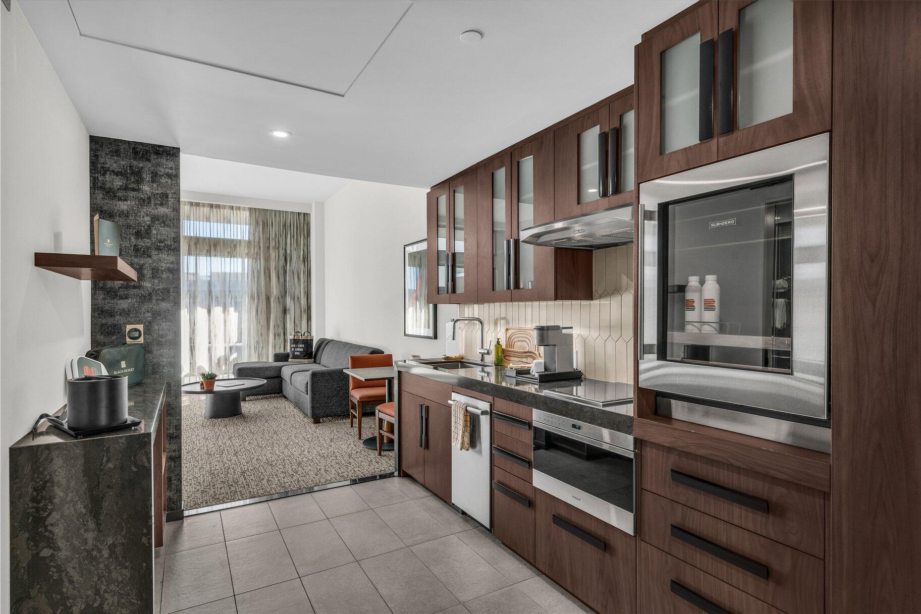 1500 E Black Desert Dr #46328 — photo