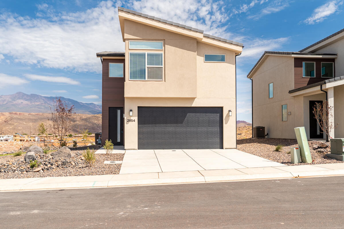 Lot 205 Paraiso — photo
