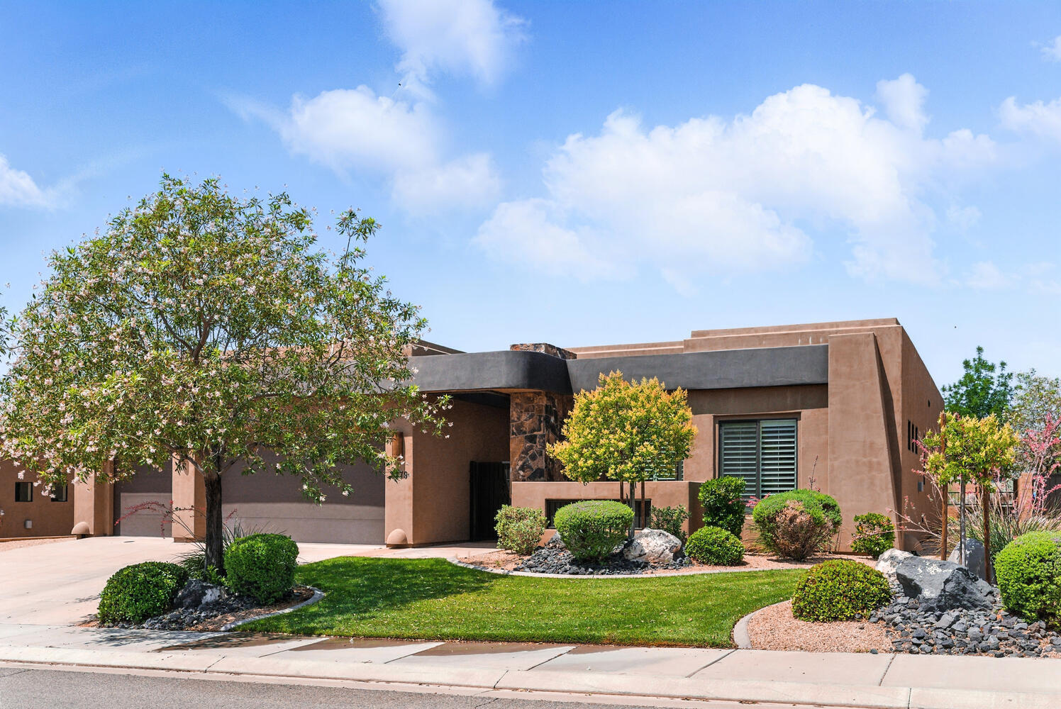 5279 N Northgate Peaks Dr — photo