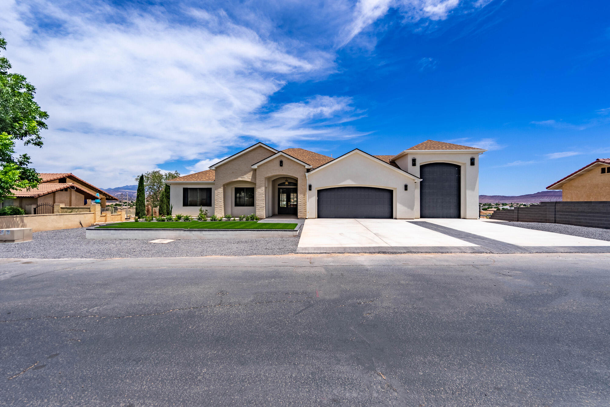 3043 S Sweetgum Cir — photo