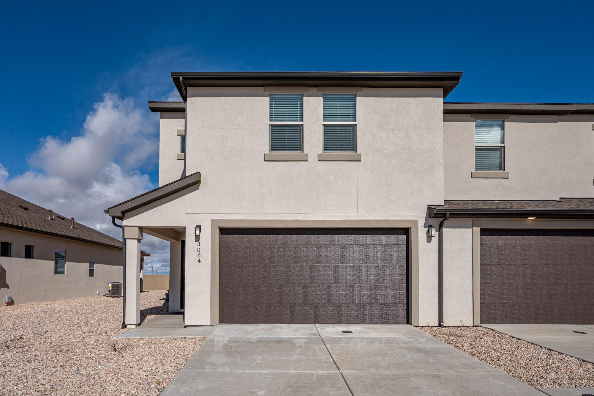 3064 W Runway Dr — photo