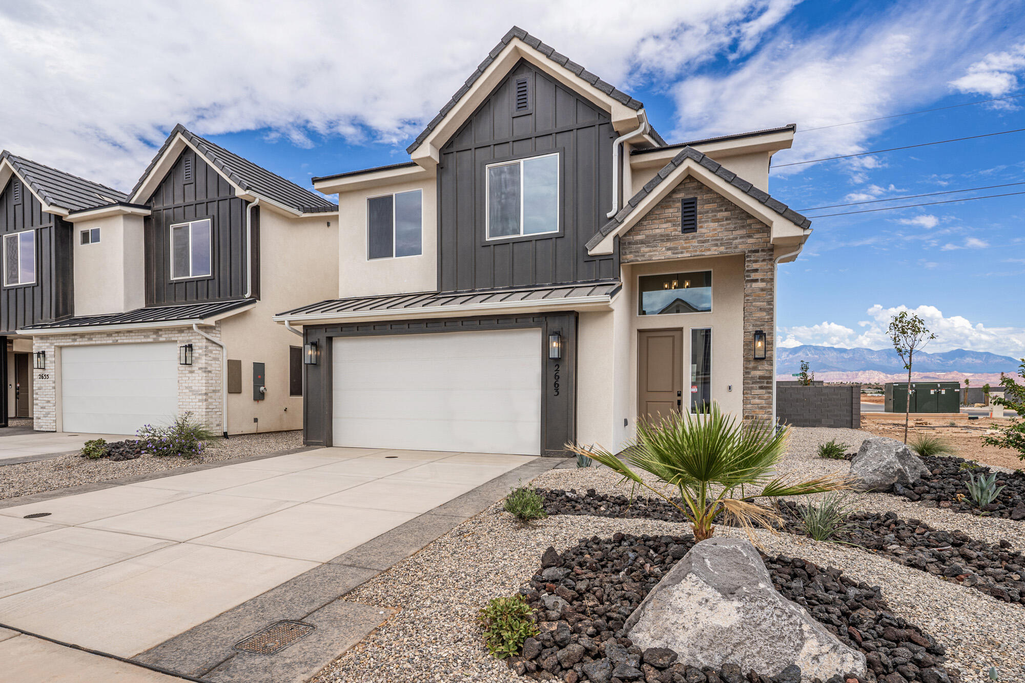 2663 E Suniva Way — photo
