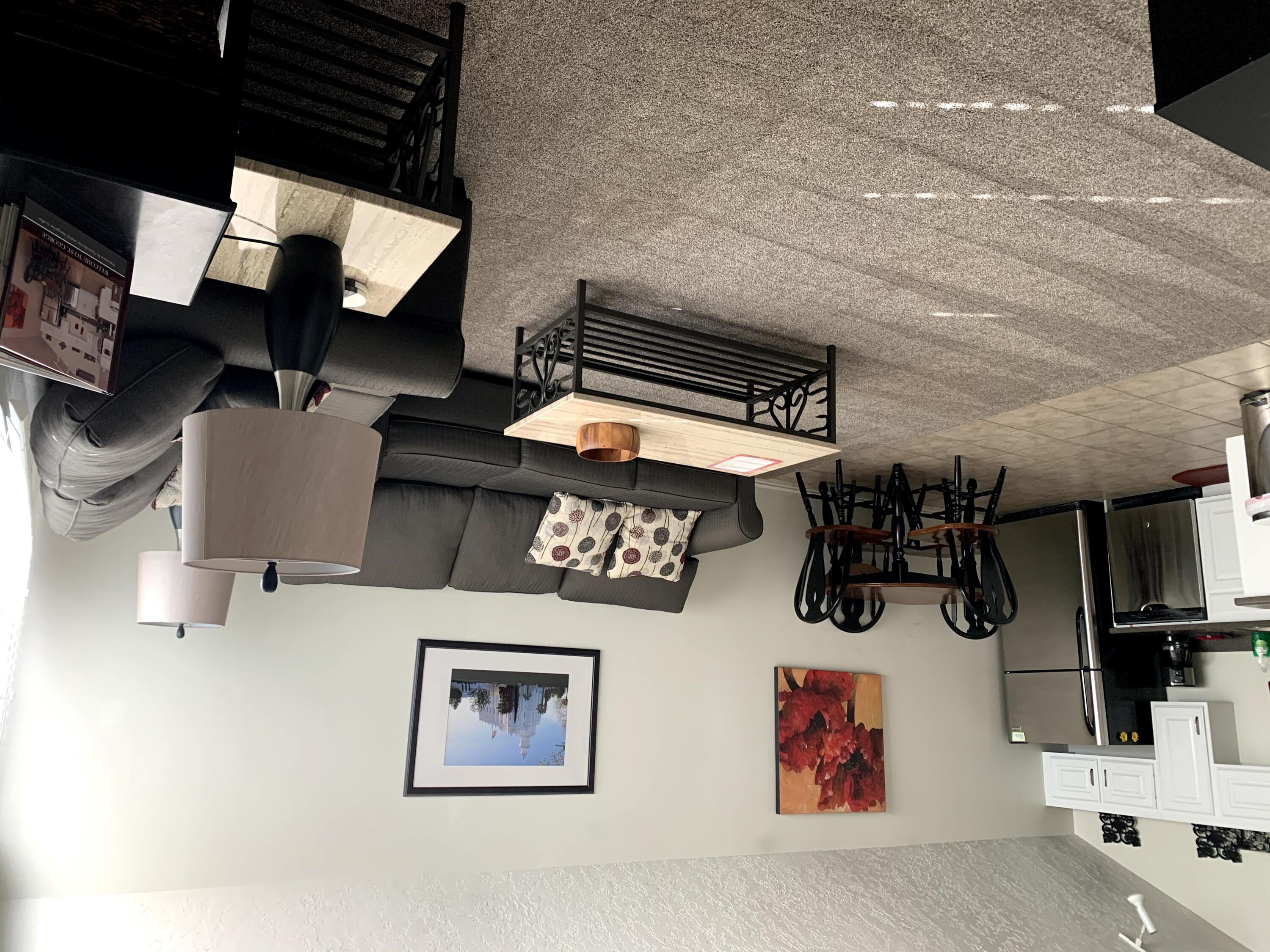 860 S Village Rd B11 — photo