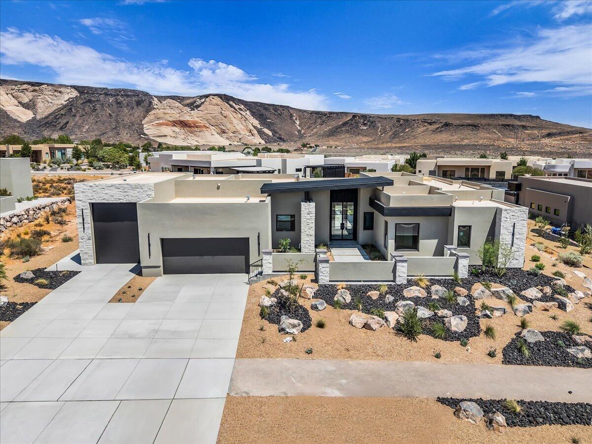 5476 N Johnson Arch Dr — photo