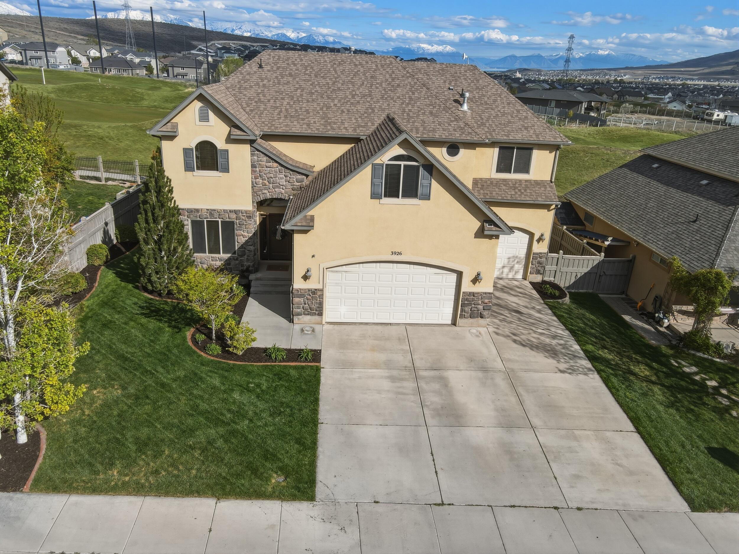 3926 E Barton Creek Dr, Eagle Mountain, UT 84005 — photo 3