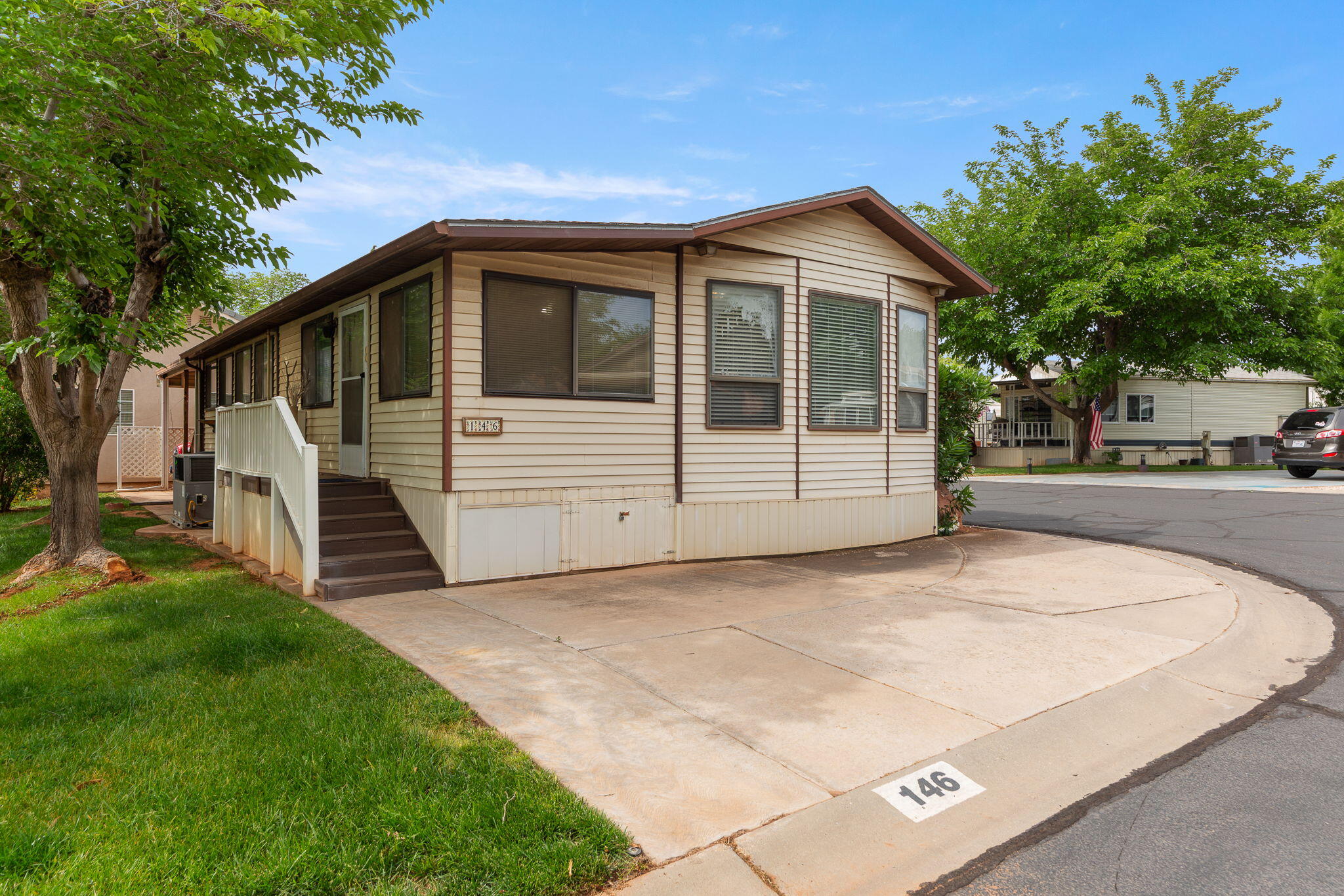 180 N 1100 E 146 — photo