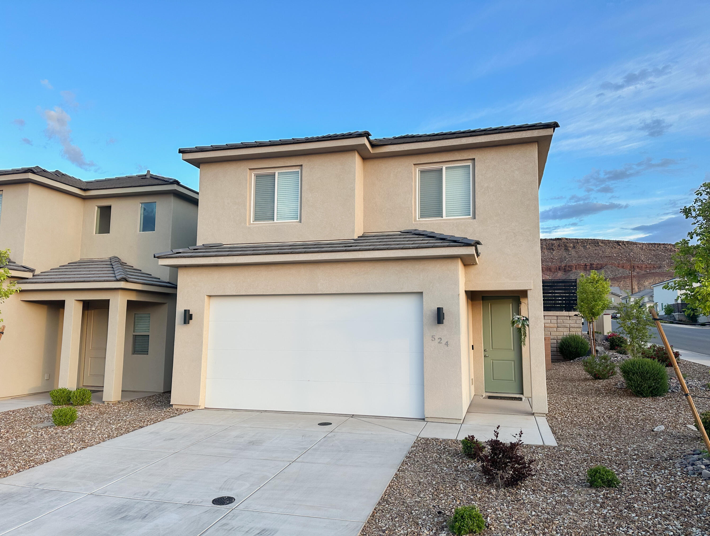 524 S Riverbed Dr — photo
