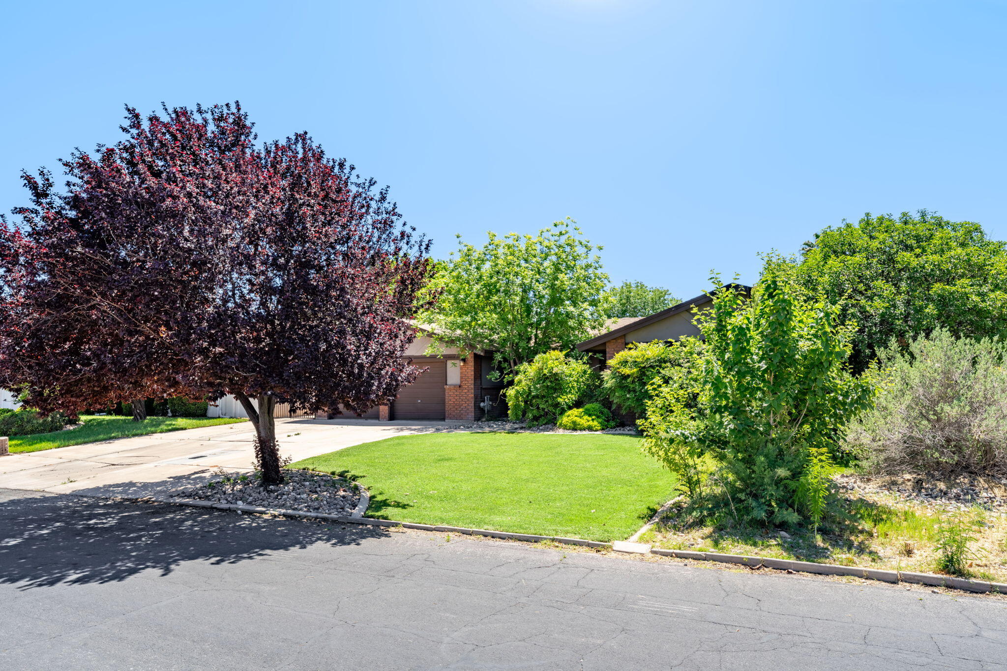 890 Larkspur Rd, St George, UT 84790 — photo 2