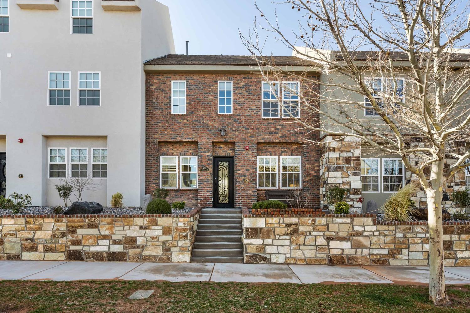 4311 W Canterbury Rd F-2 — photo