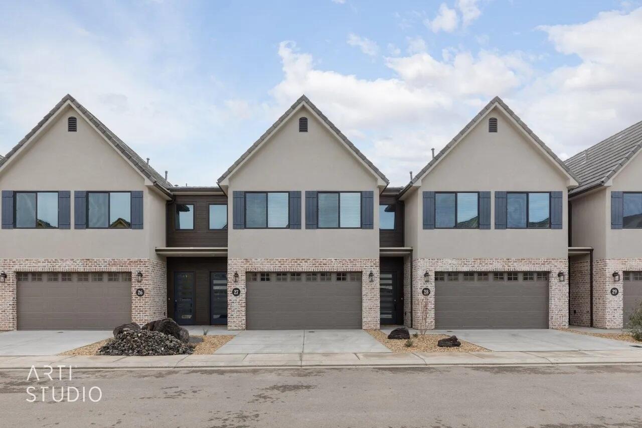 960 Heritage Dr 27 — photo