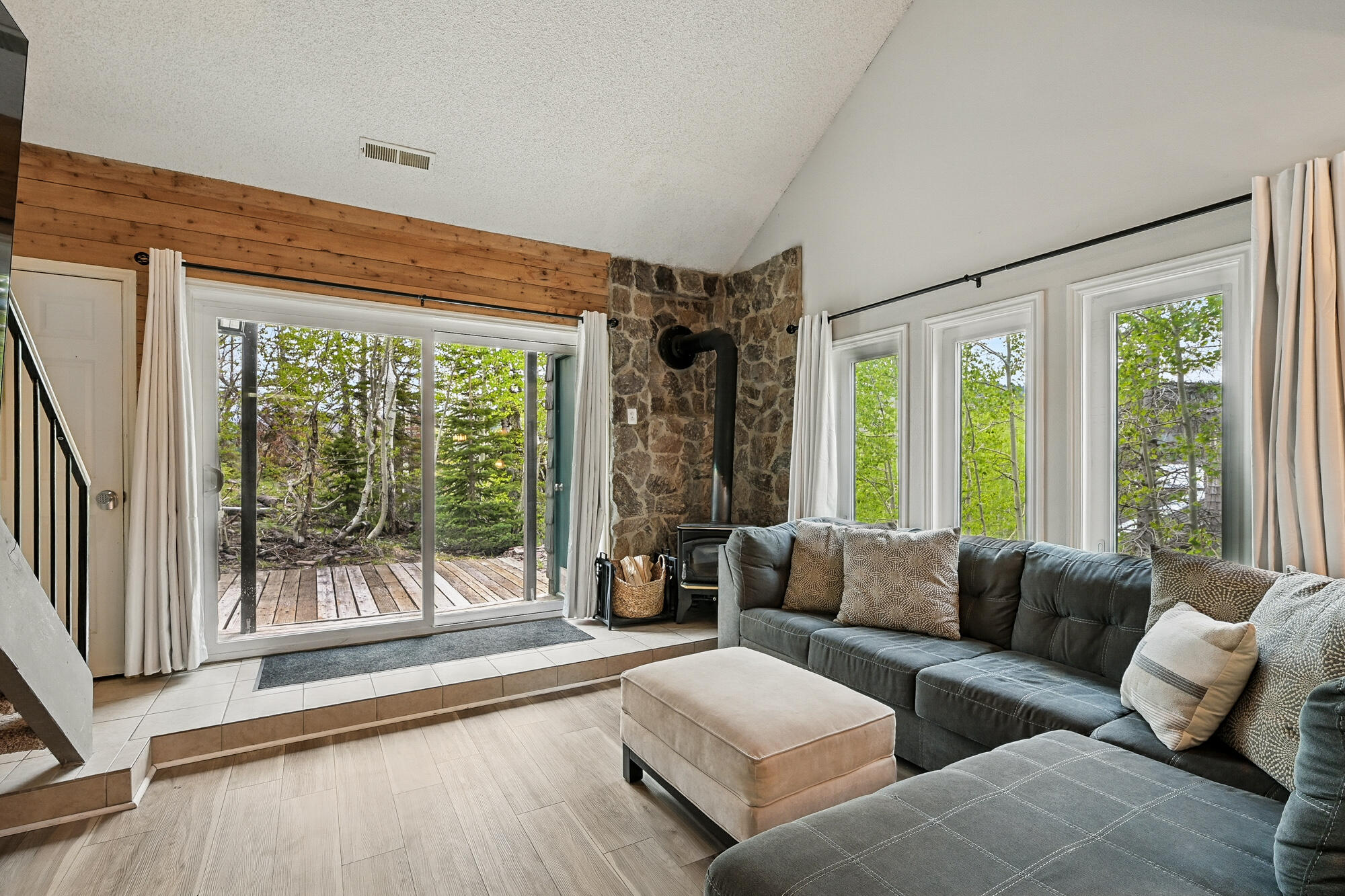 286 W Eagles Roost St C107 — photo