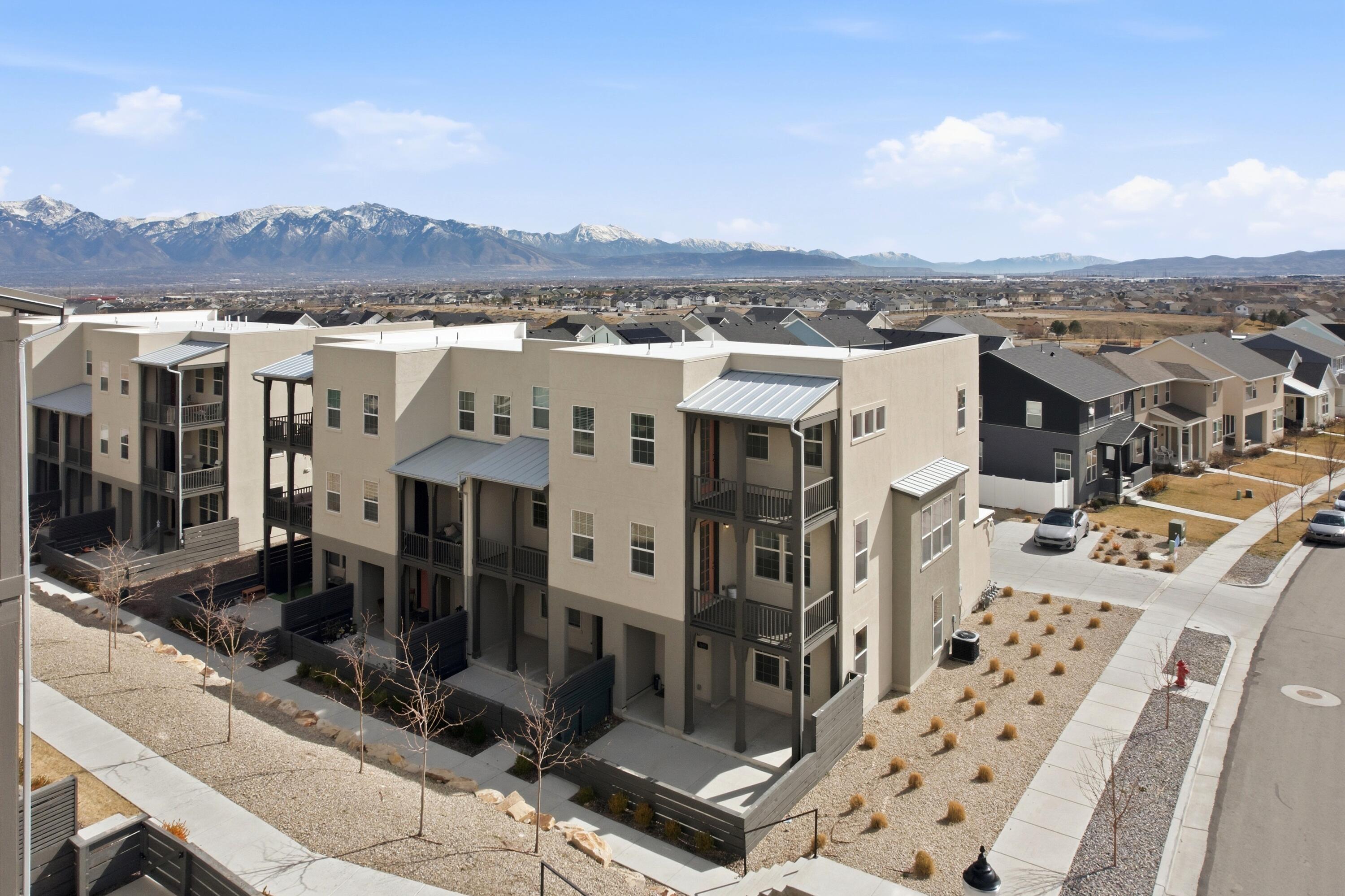 7617 Bear Gulch Rd RD, West Jordan, UT 84081 — photo 2