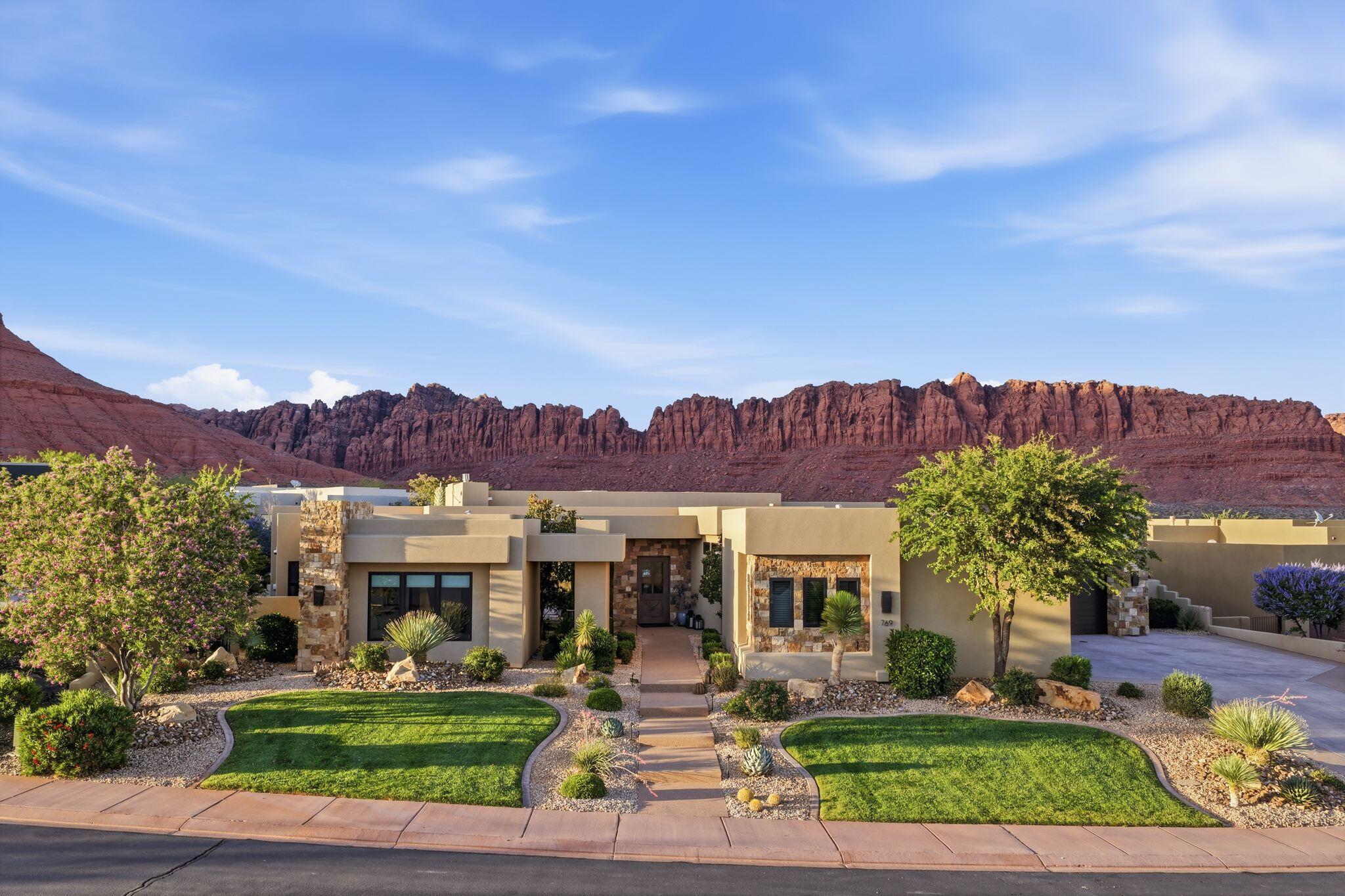 769 E Rock Creek Dr — photo