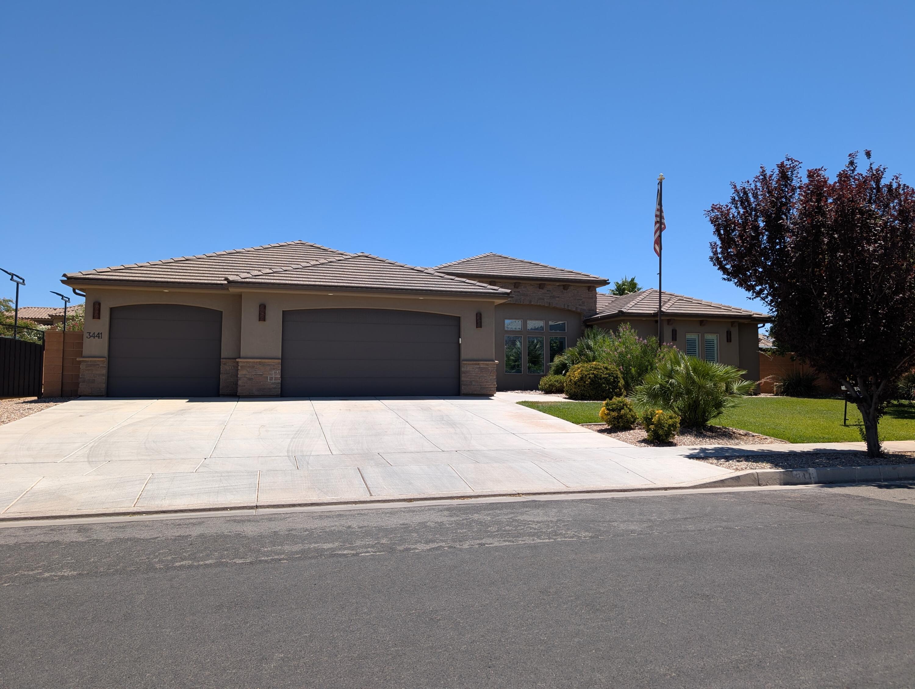 3441 S Castlefield Dr — photo