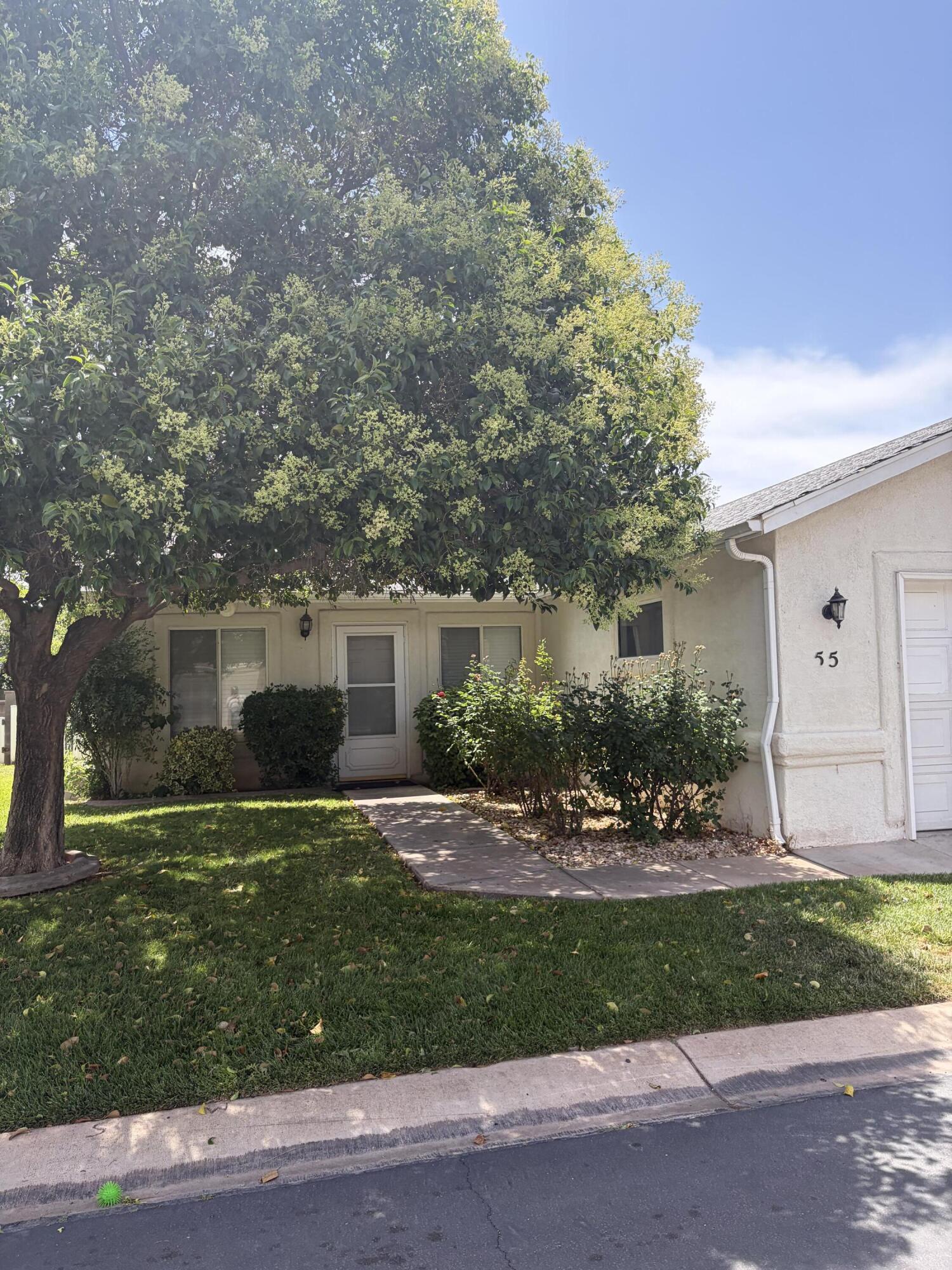 710 S Indian Hills Dr 55 — photo