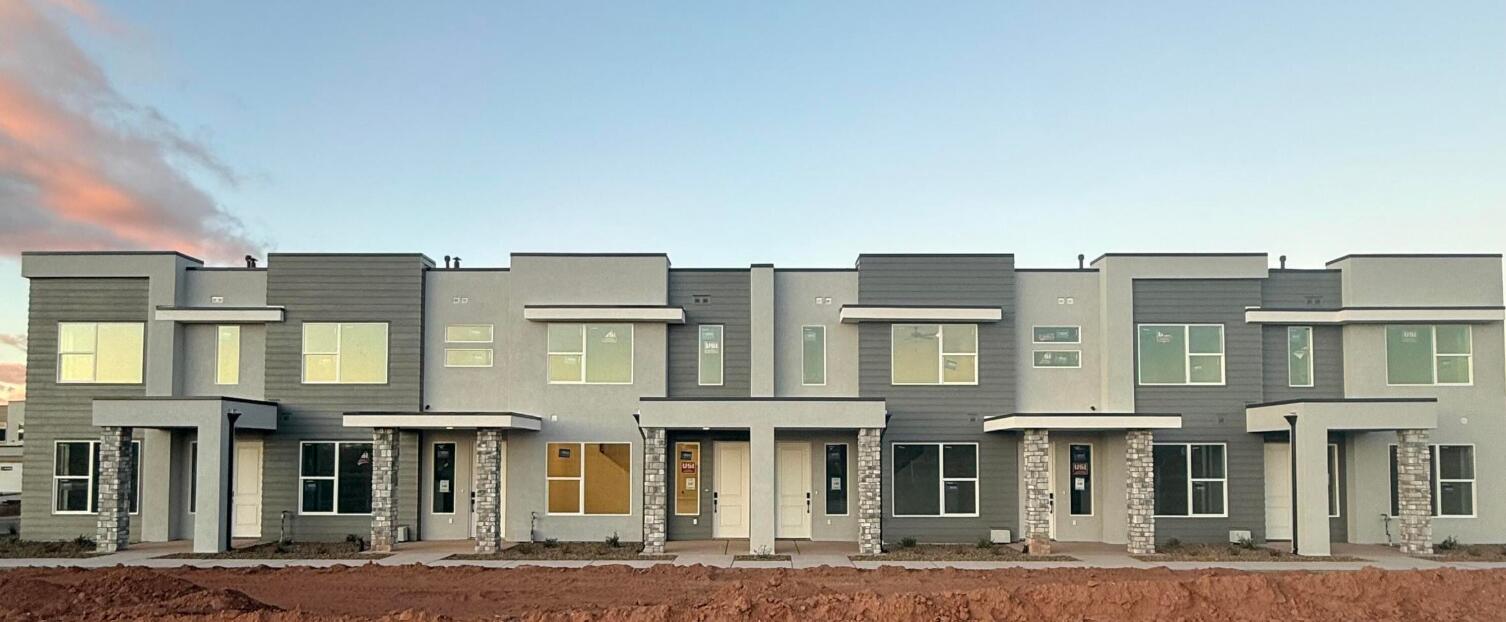 1076 E Malibu Lane 140 — photo