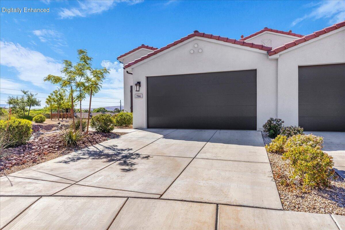 794 N Via Modelo Cir — photo